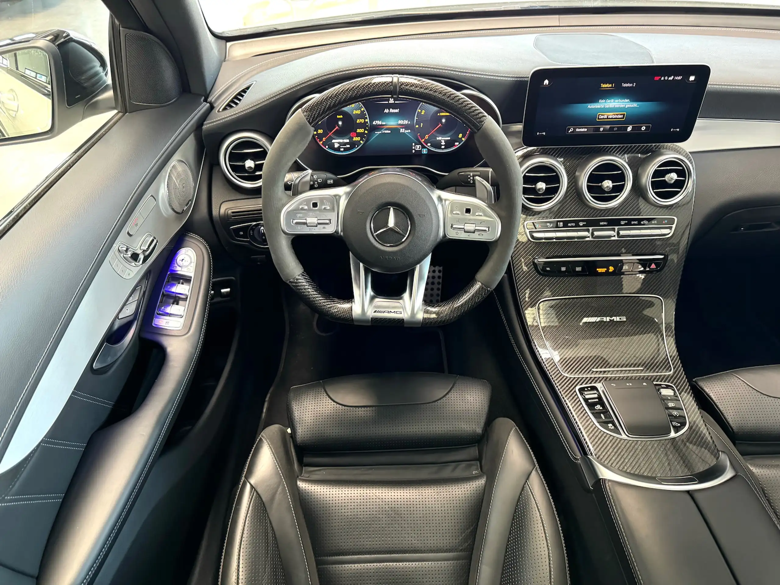 Mercedes-Benz - GLC 63 AMG