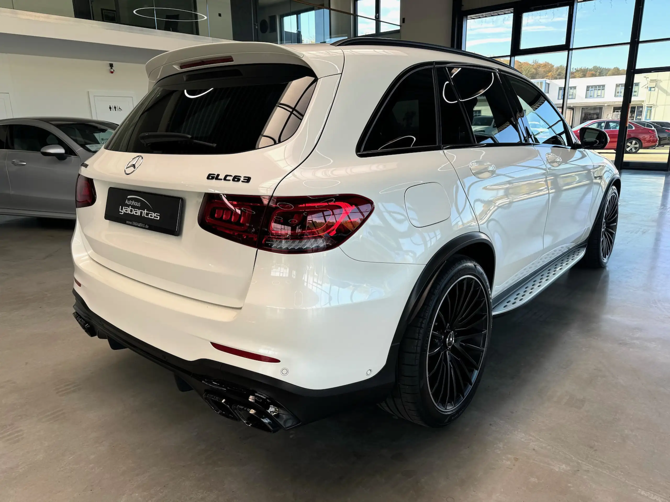 Mercedes-Benz - GLC 63 AMG