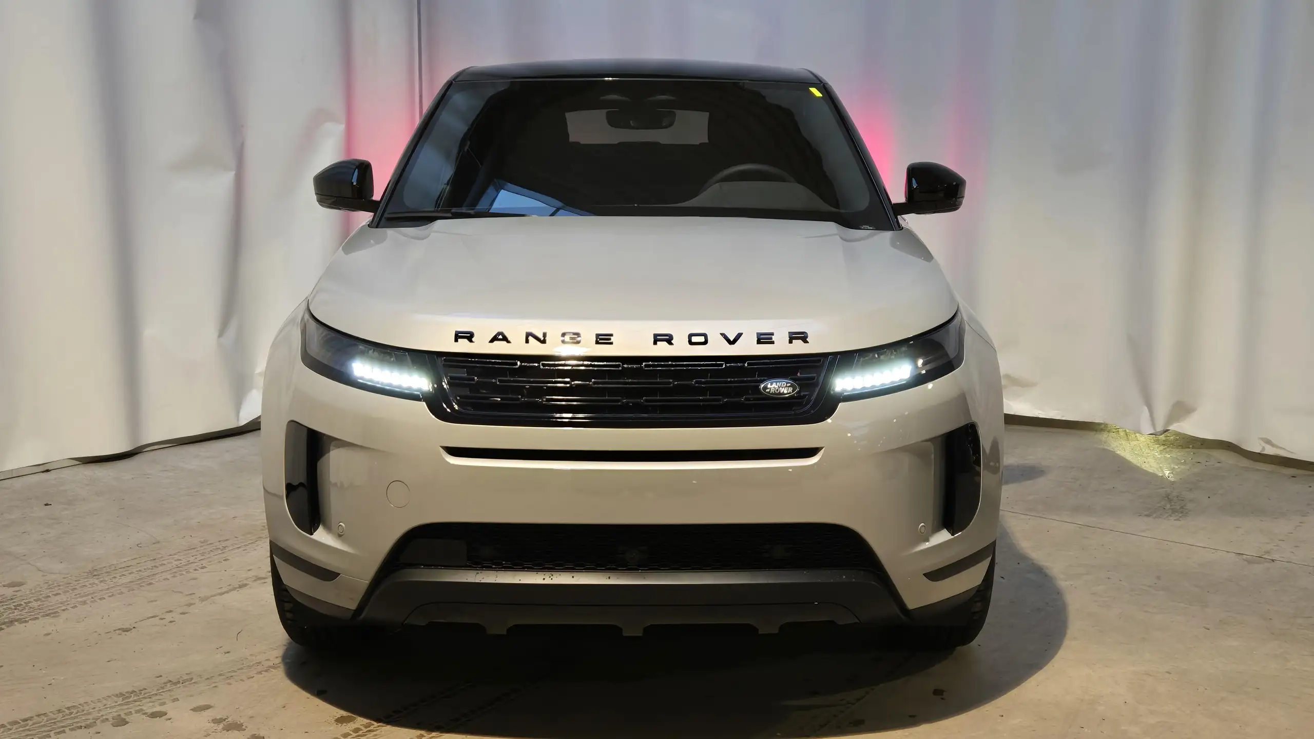 Land Rover - Range Rover Evoque