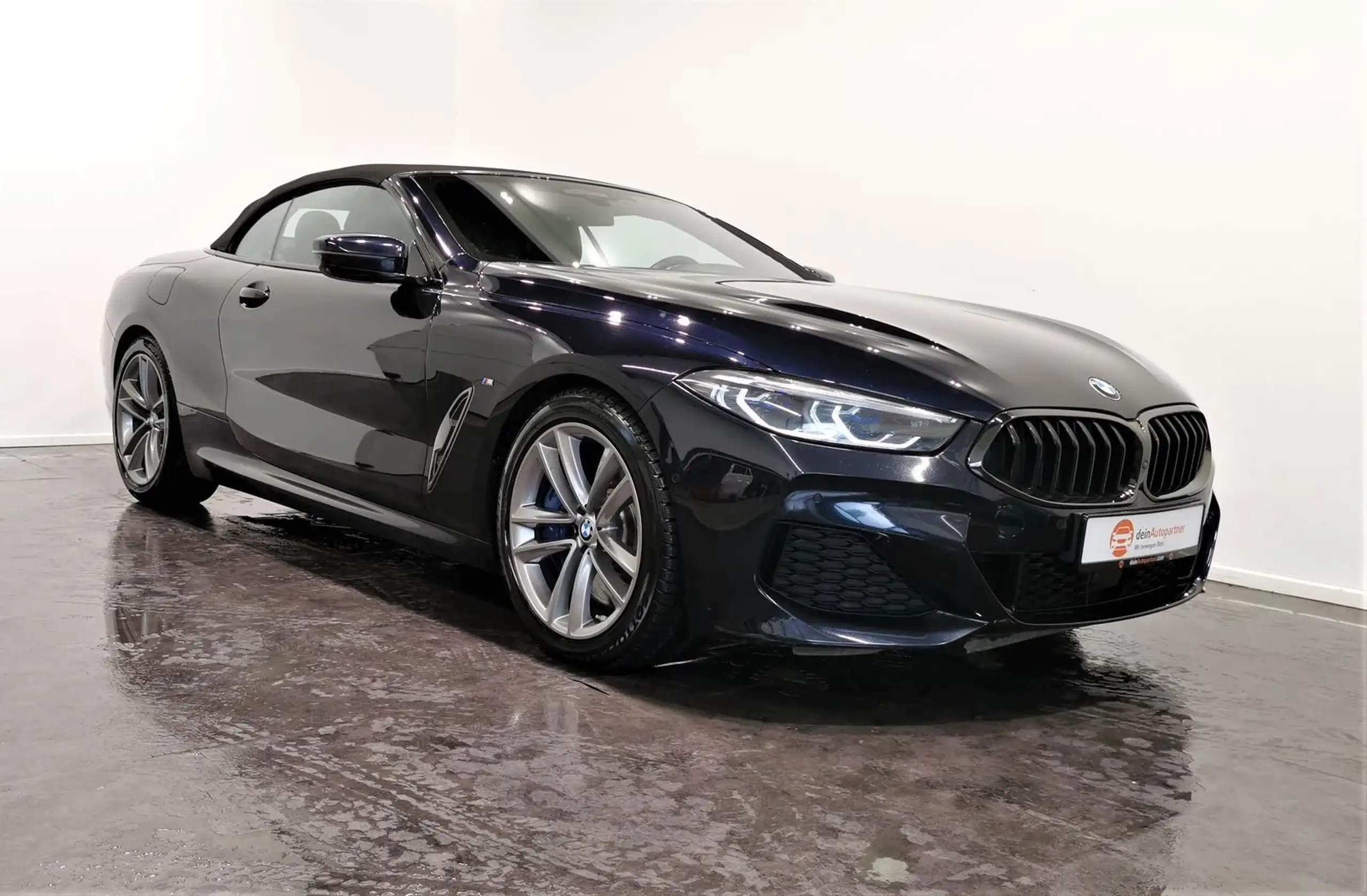 BMW - 840