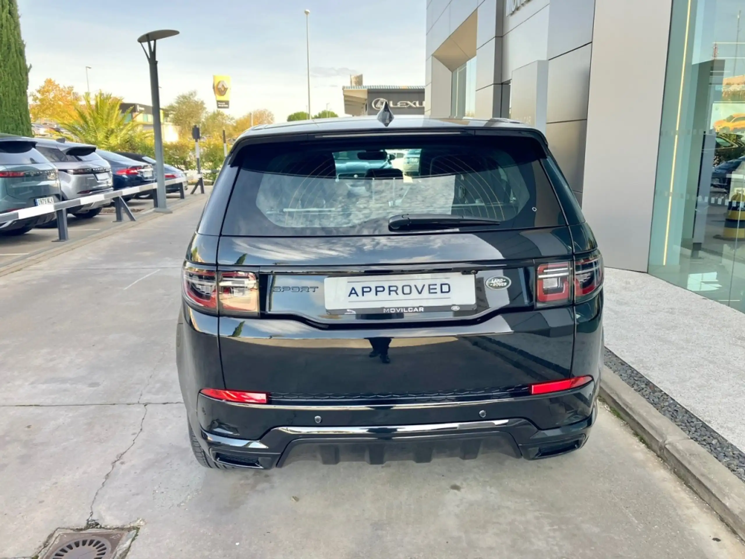 Land Rover - Discovery Sport