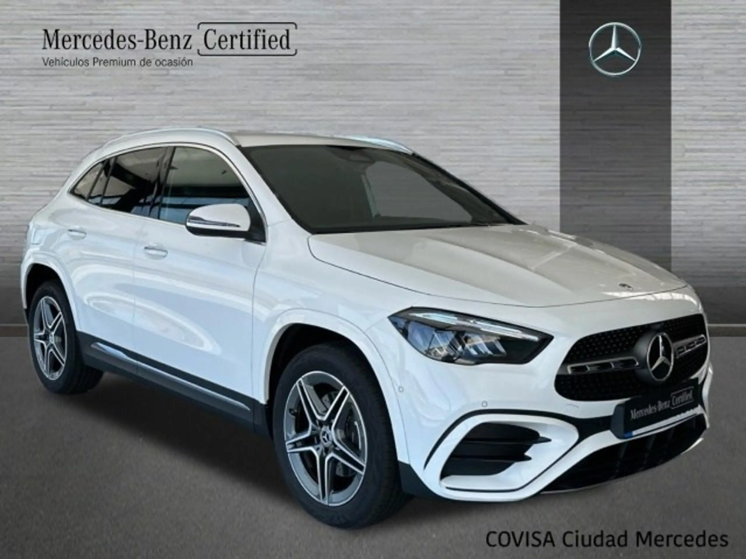 Mercedes-Benz - GLA 250