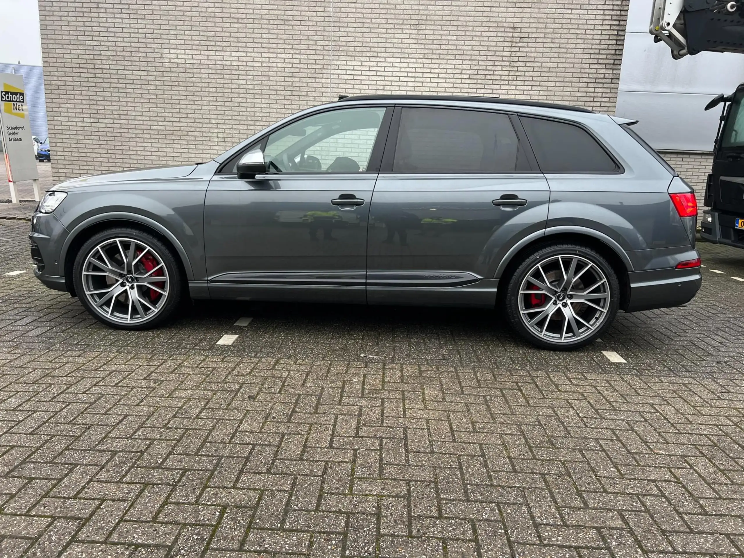 Audi - Q7