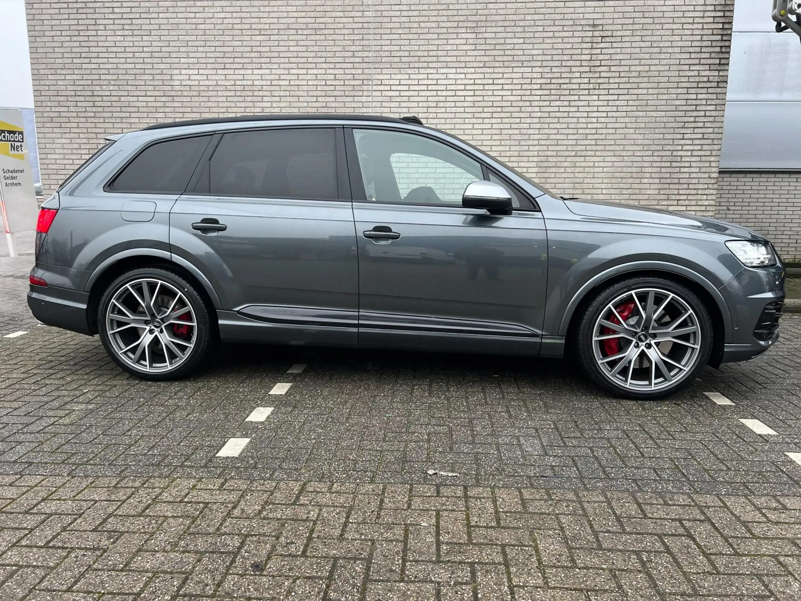 Audi - Q7