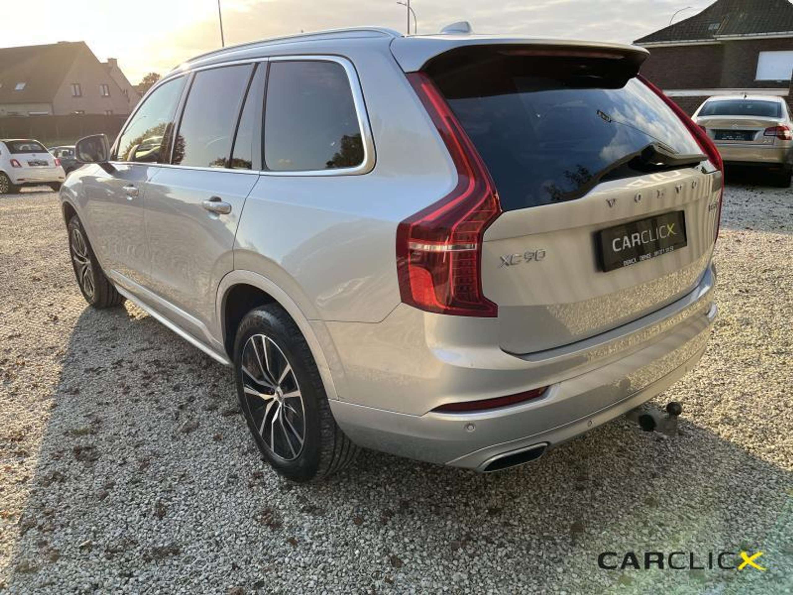 Volvo - XC90