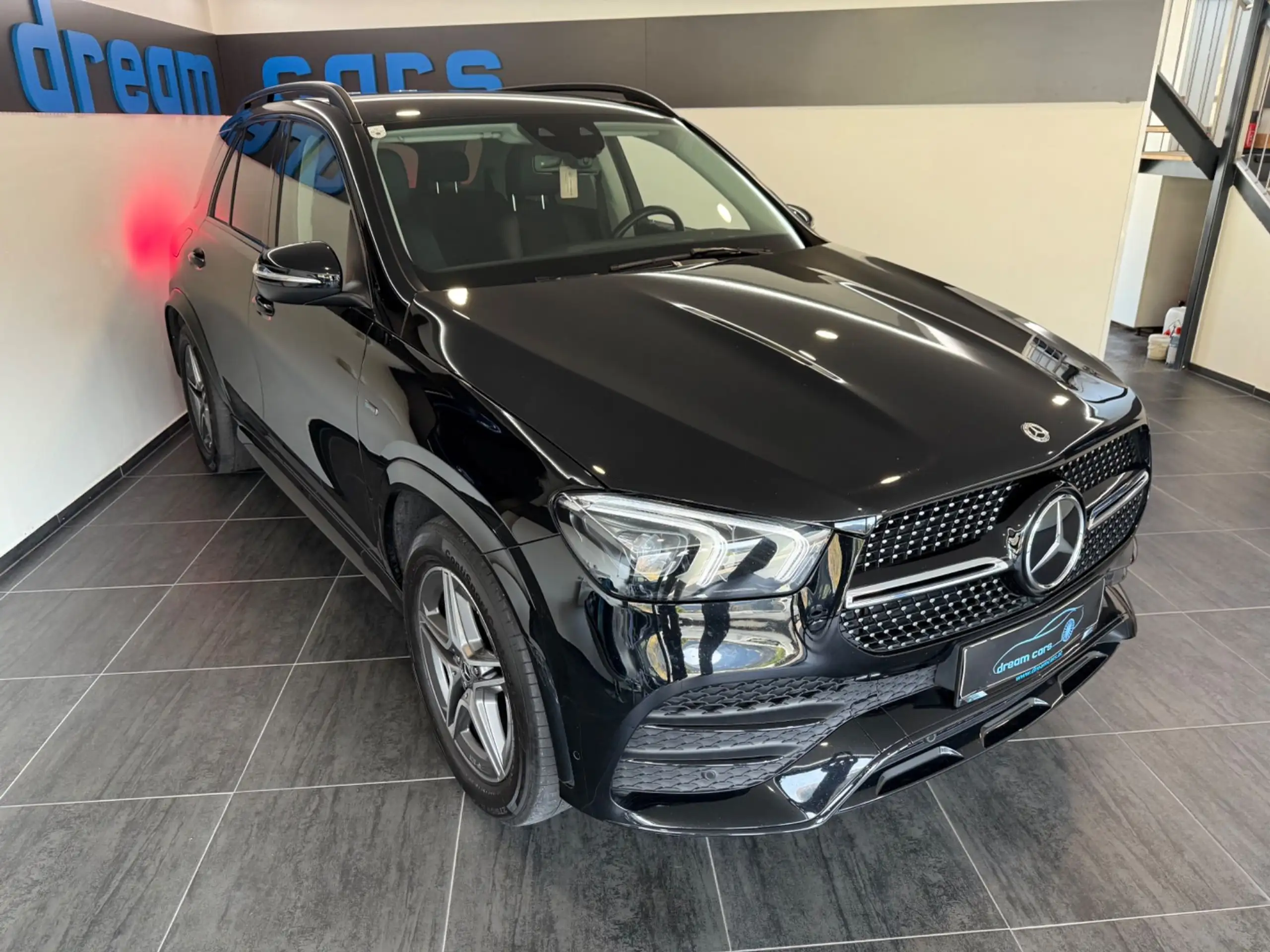 Mercedes-Benz - GLE 350