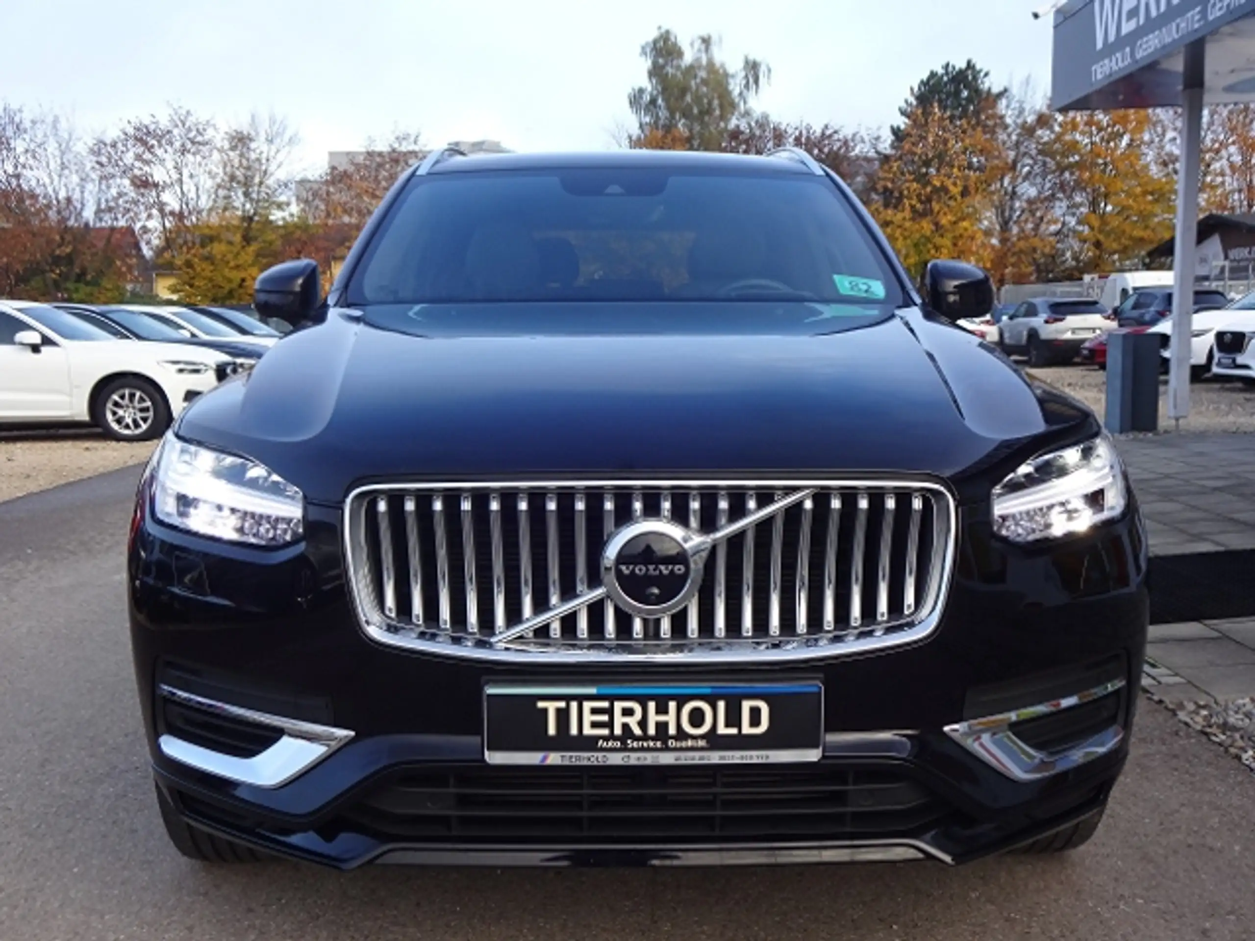 Volvo - XC90