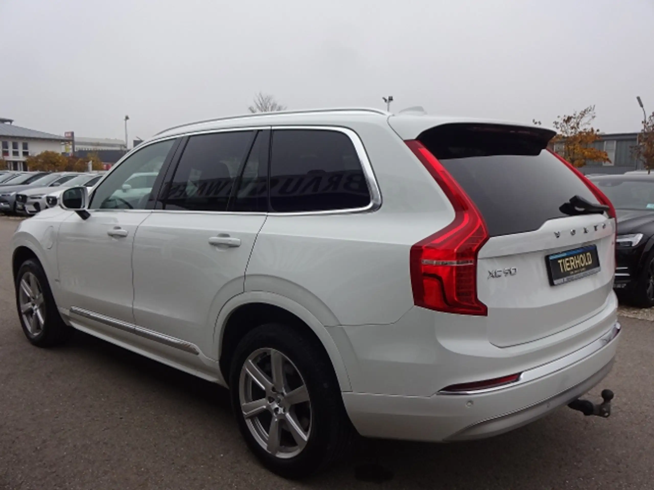 Volvo - XC90