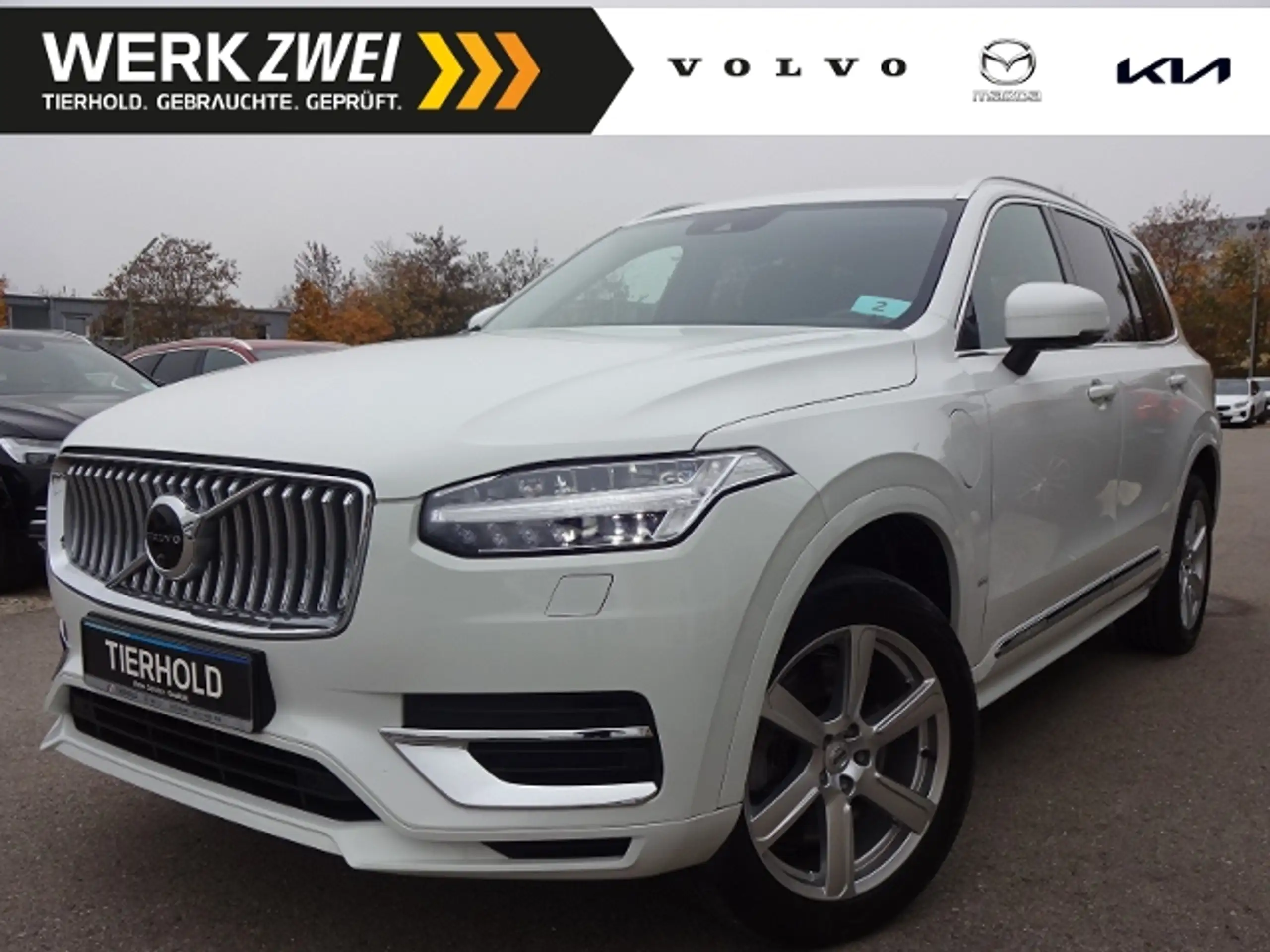 Volvo - XC90