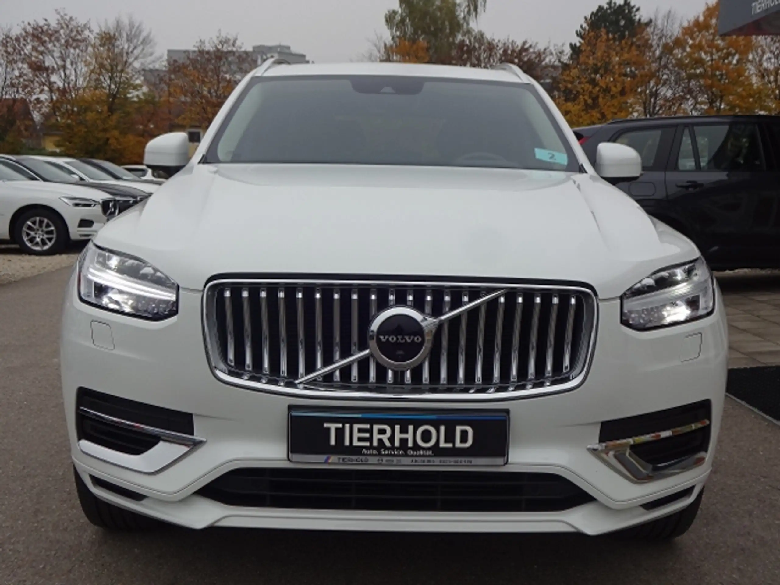 Volvo - XC90