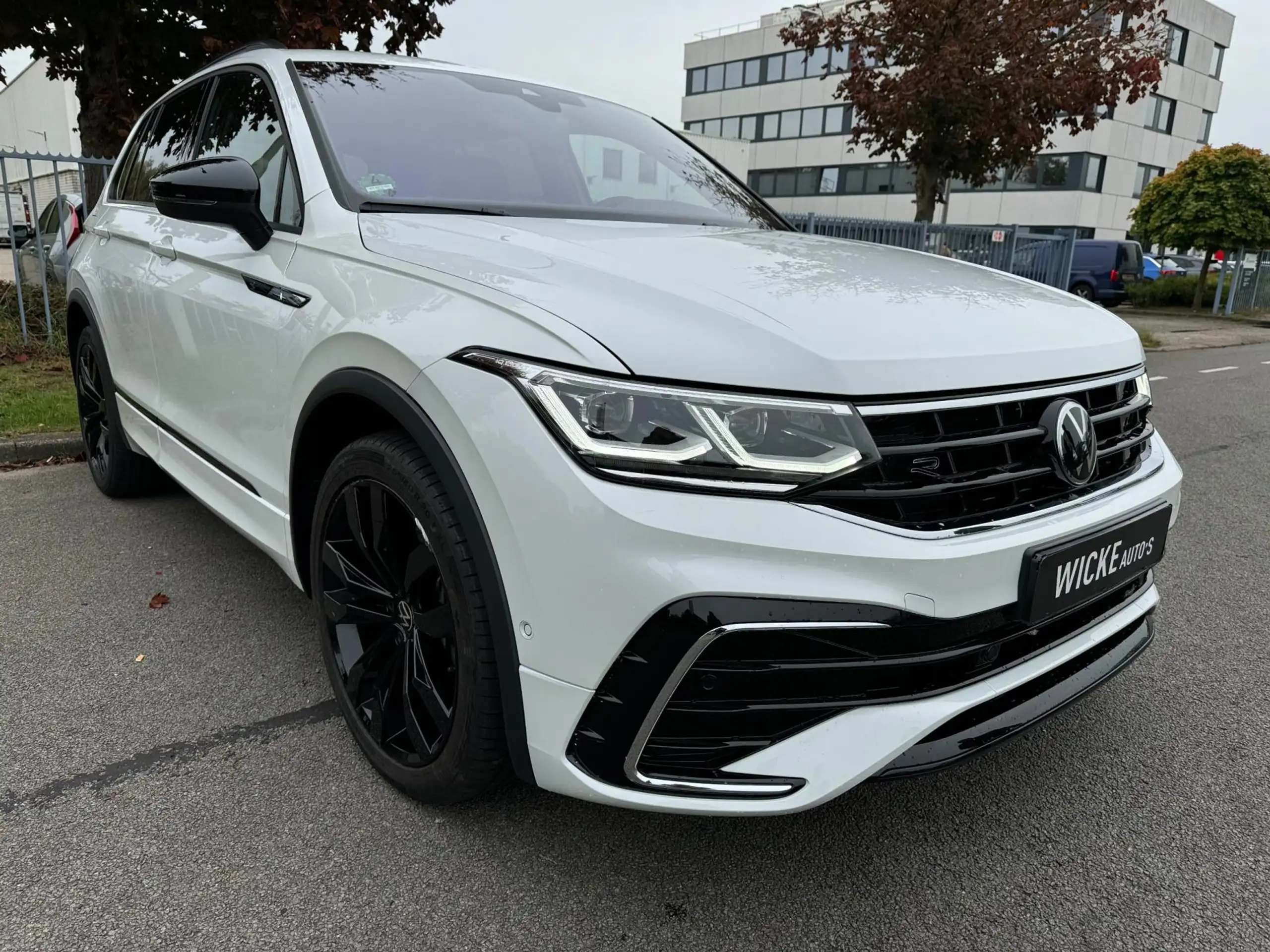 Volkswagen - Tiguan