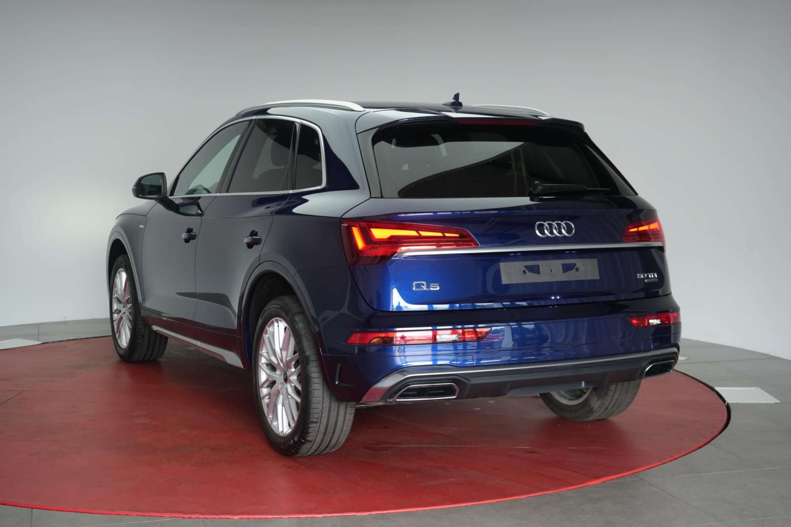 Audi - Q5