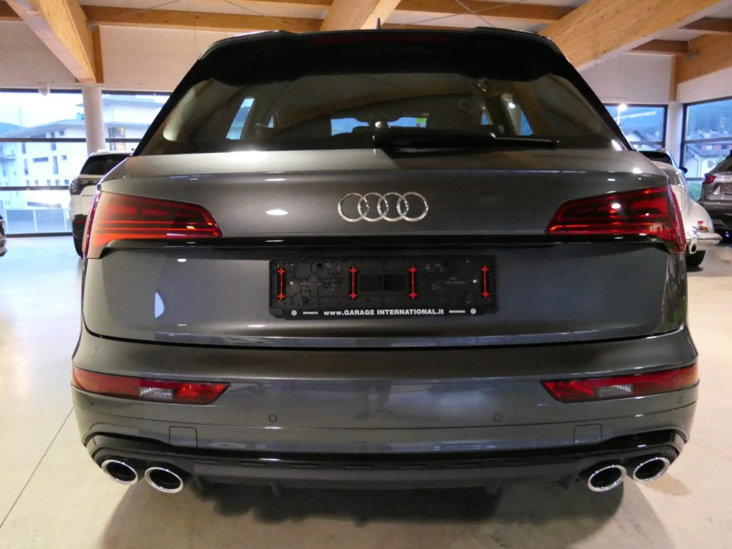 Audi - SQ5