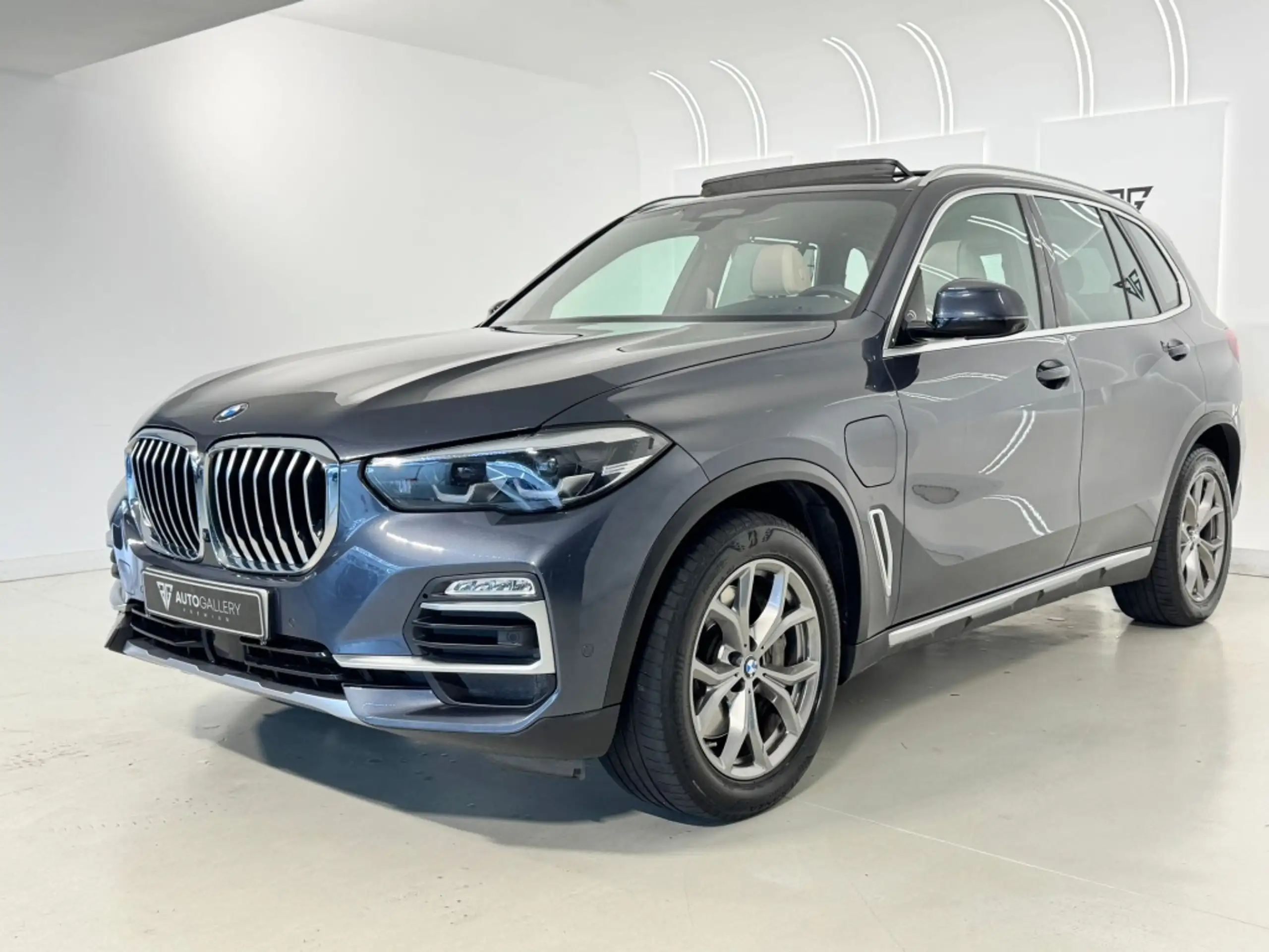 BMW - X5