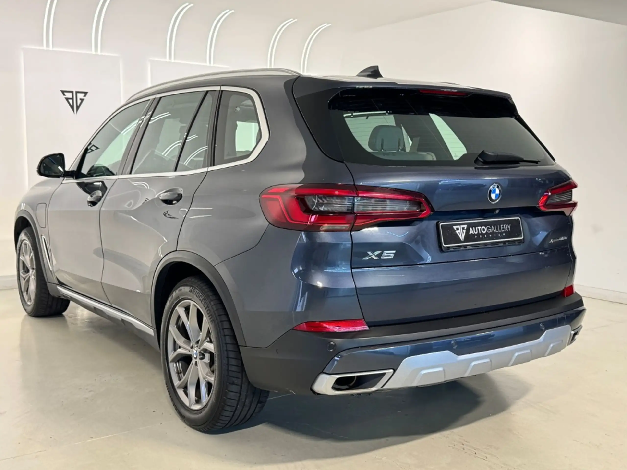 BMW - X5