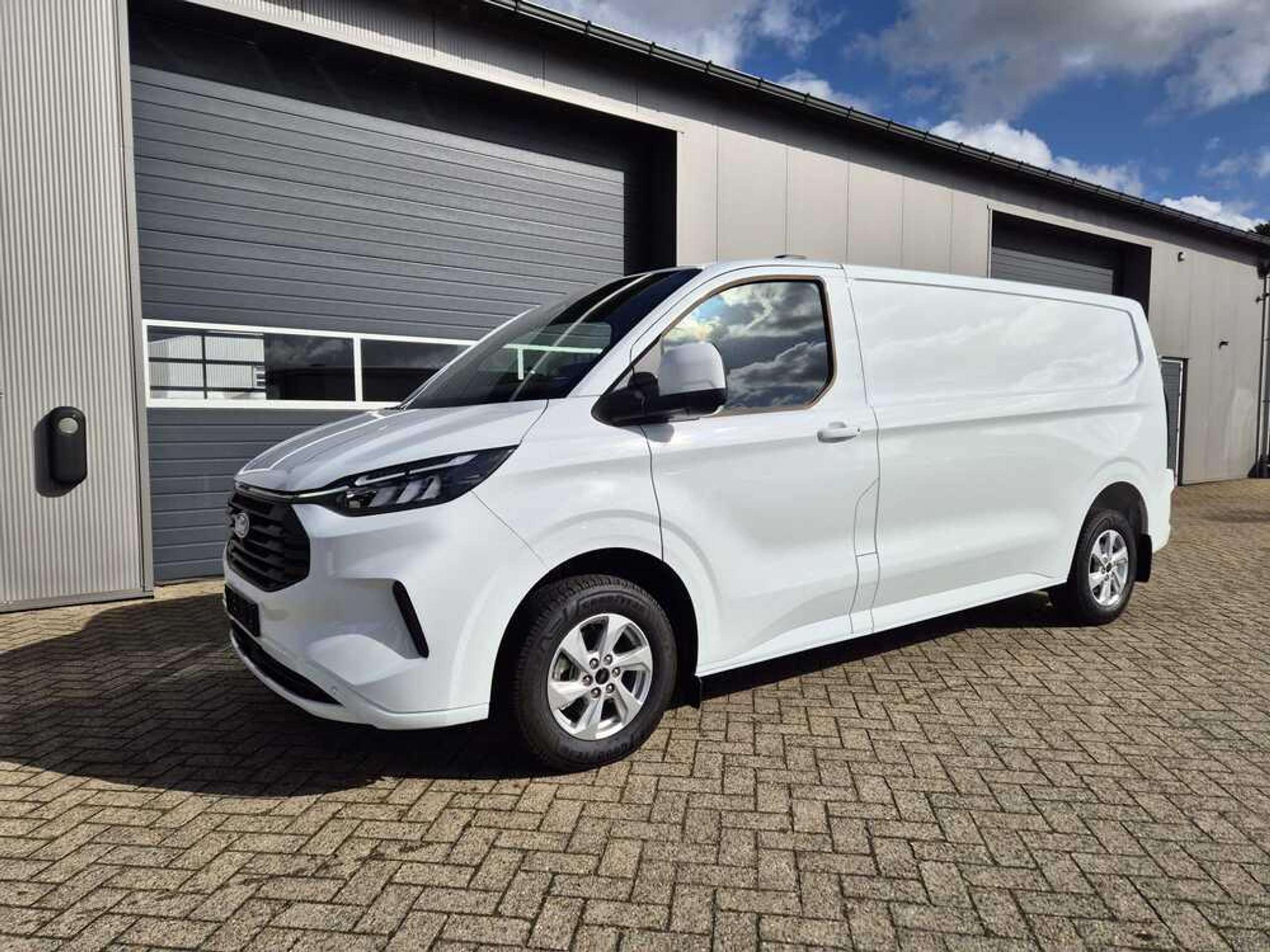 Ford - Transit Custom