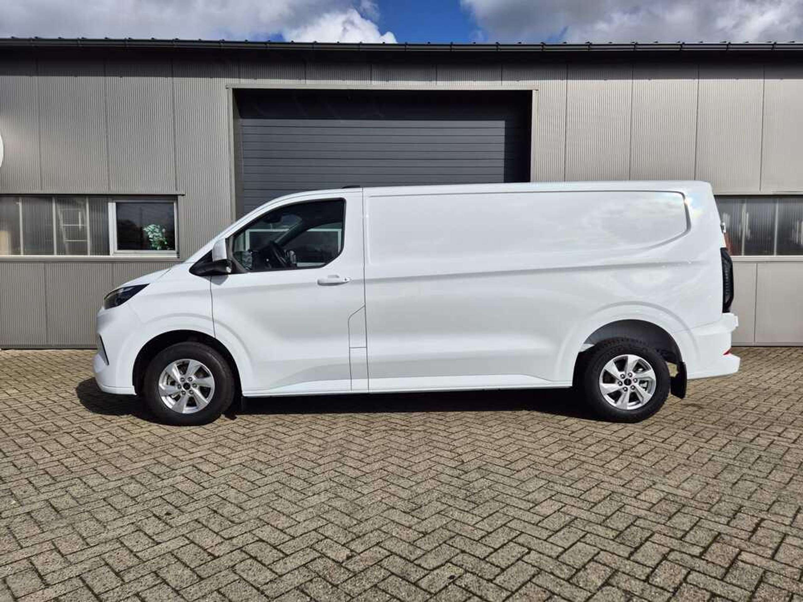 Ford - Transit Custom