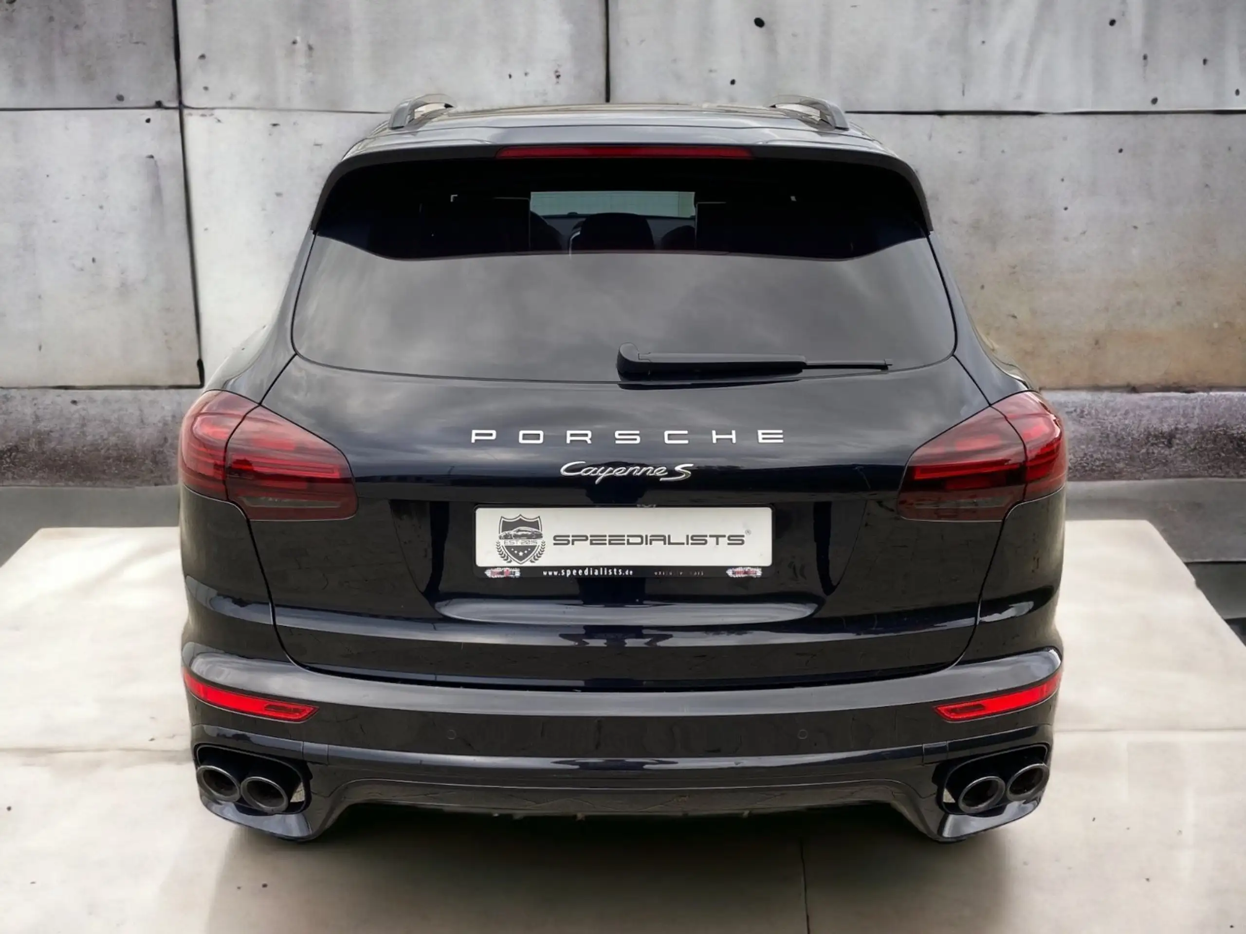 Porsche - Cayenne