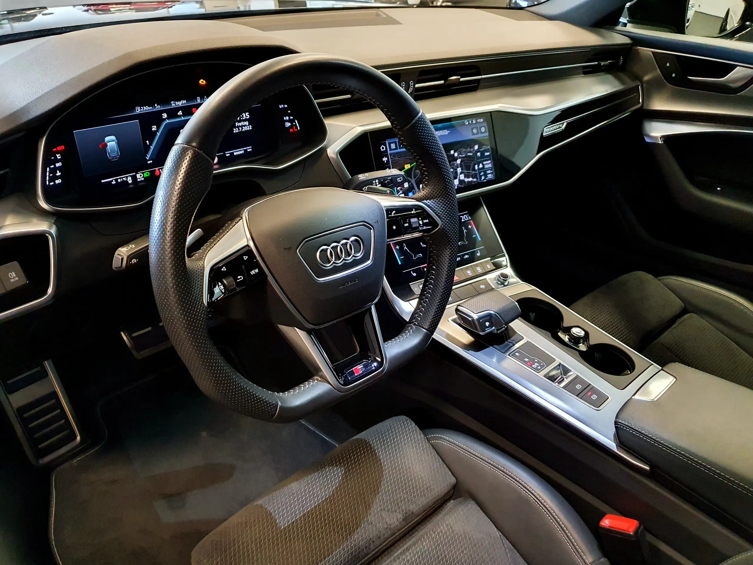 Audi - S6