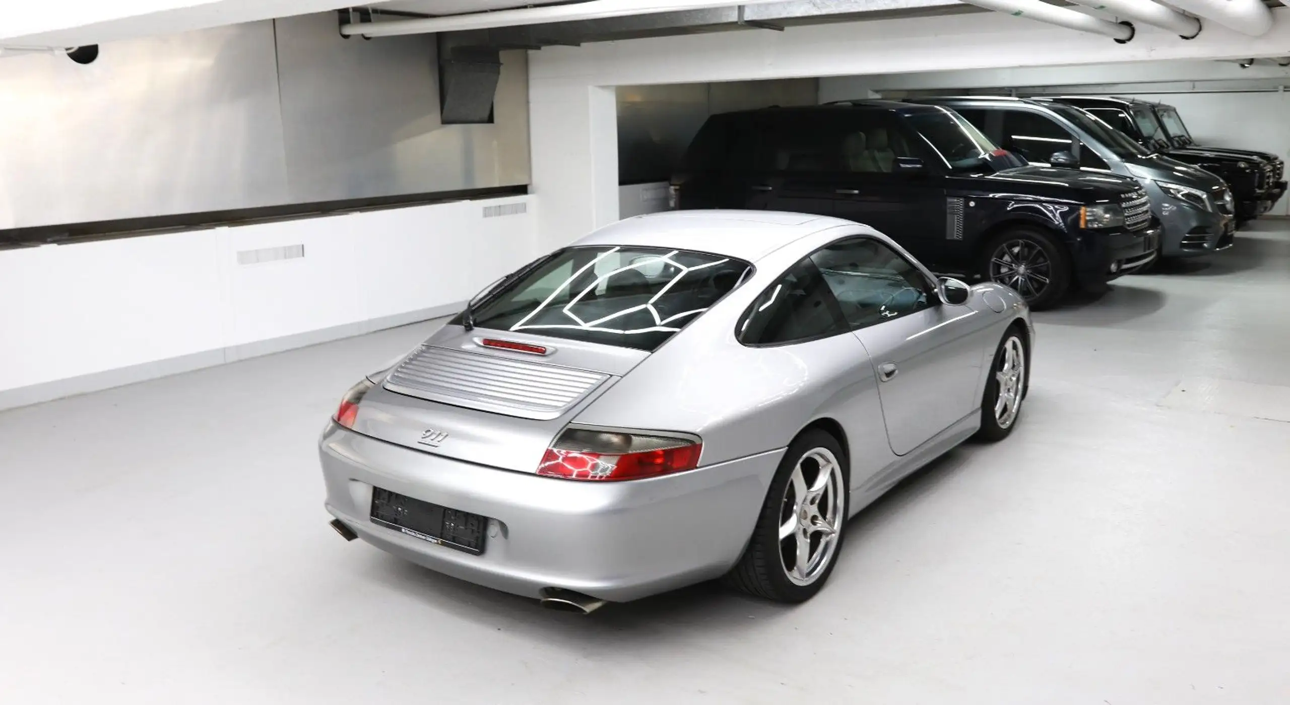 Porsche - 996