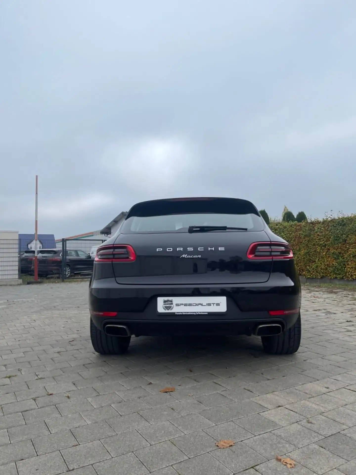 Porsche - Macan