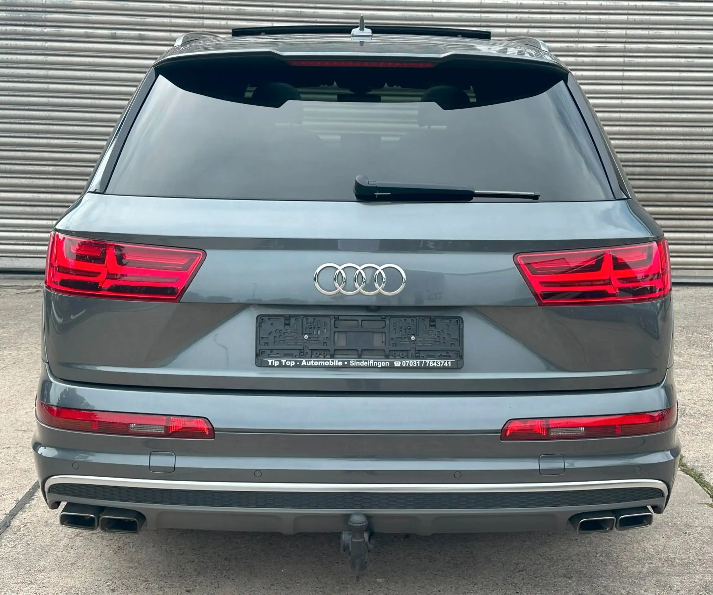 Audi - SQ7