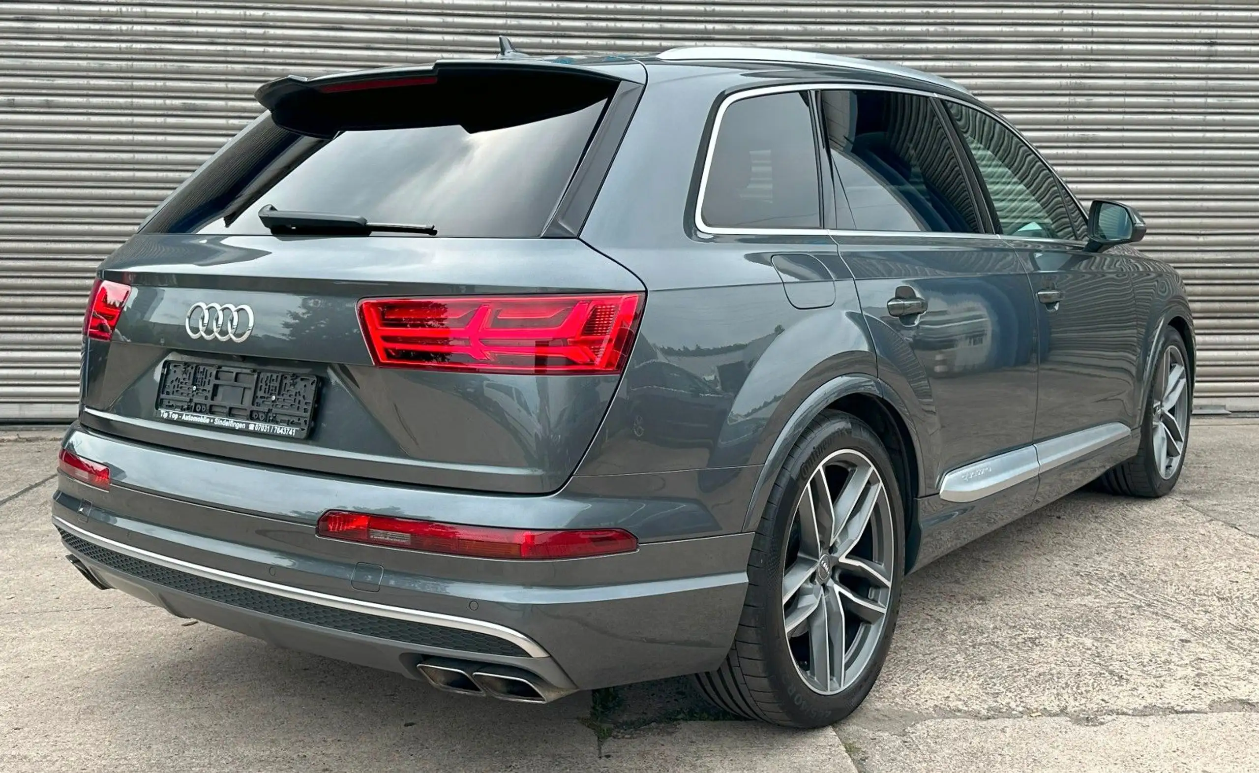 Audi - SQ7