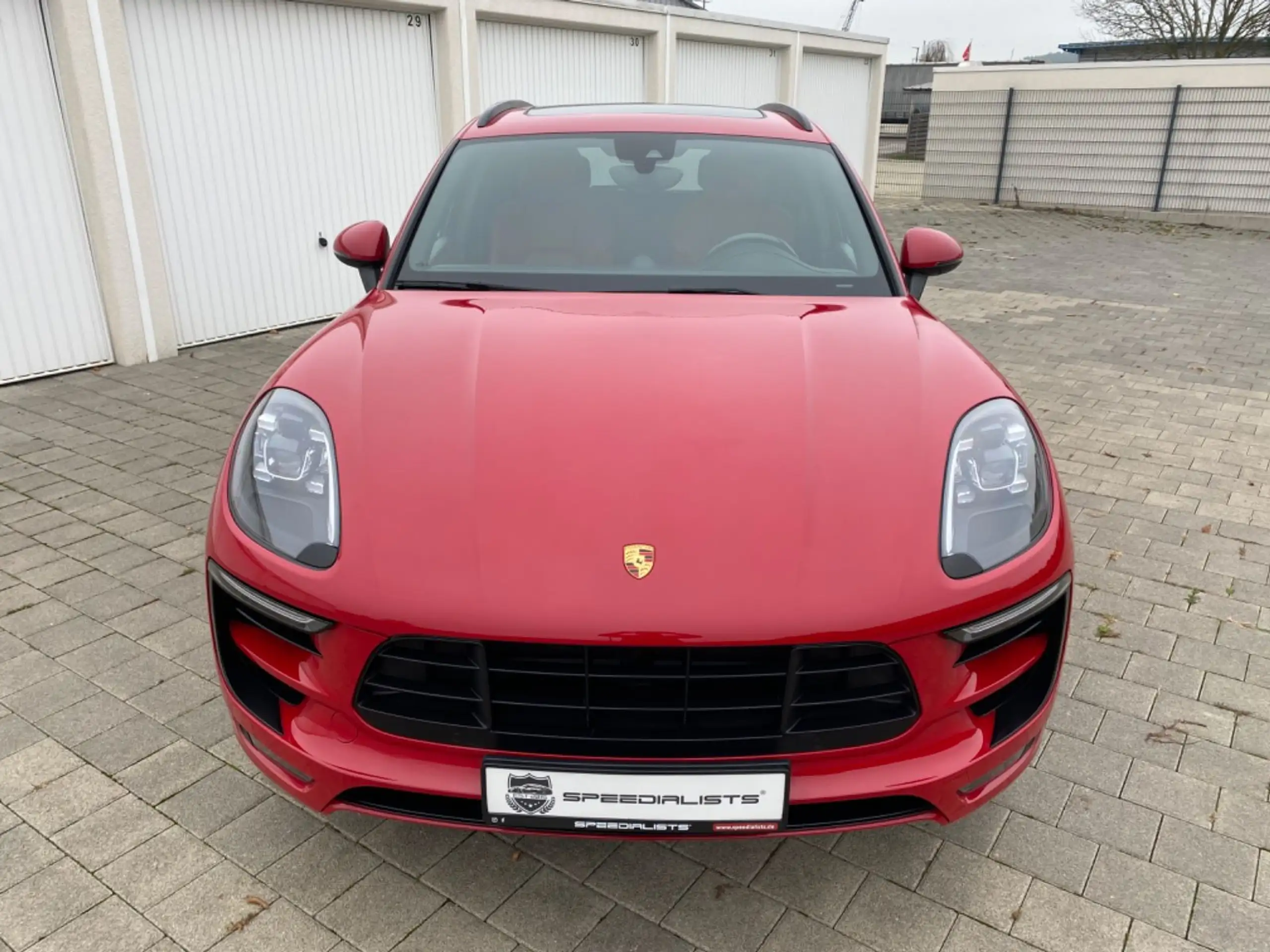 Porsche - Macan