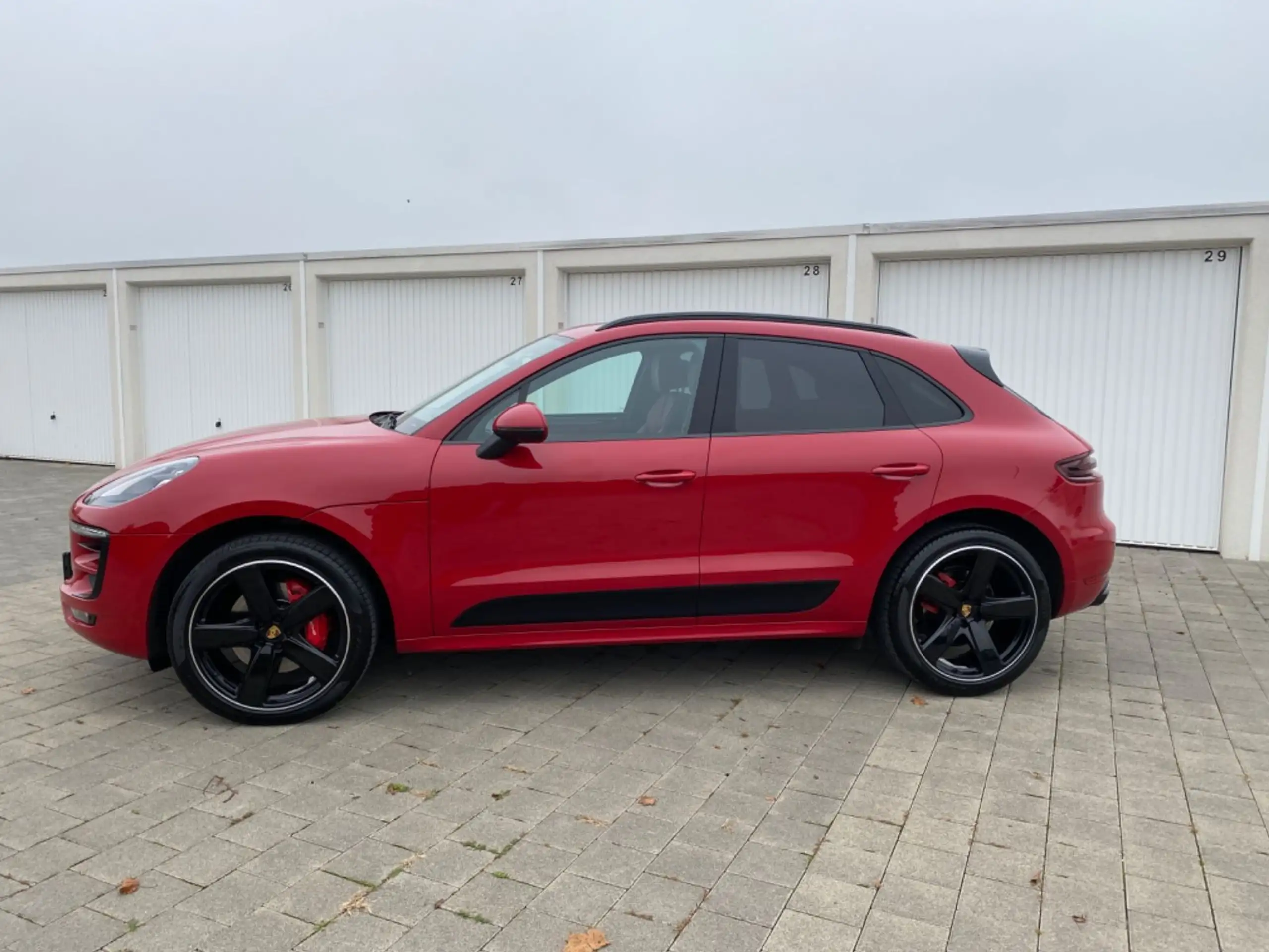 Porsche - Macan