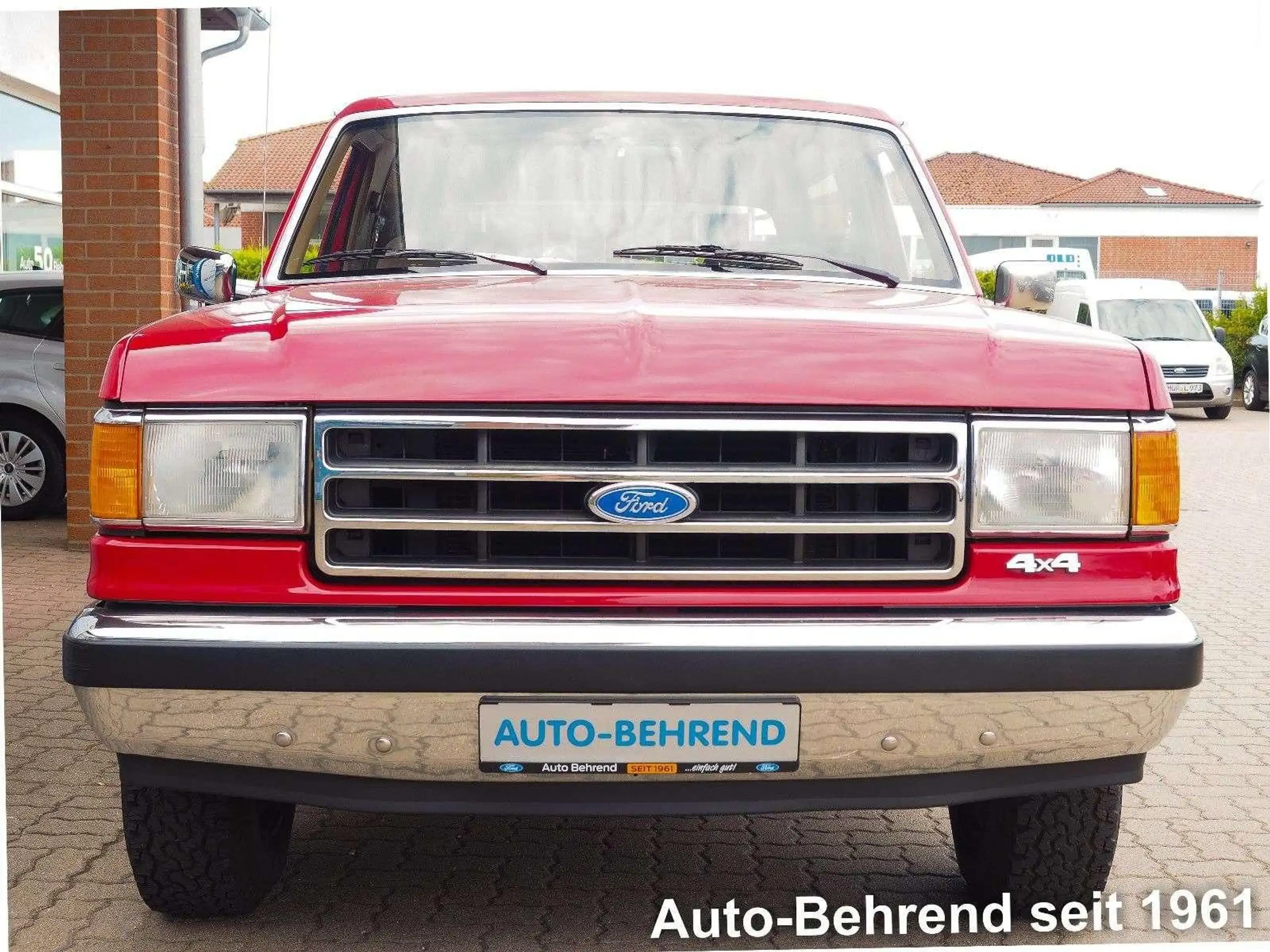 Ford - Bronco