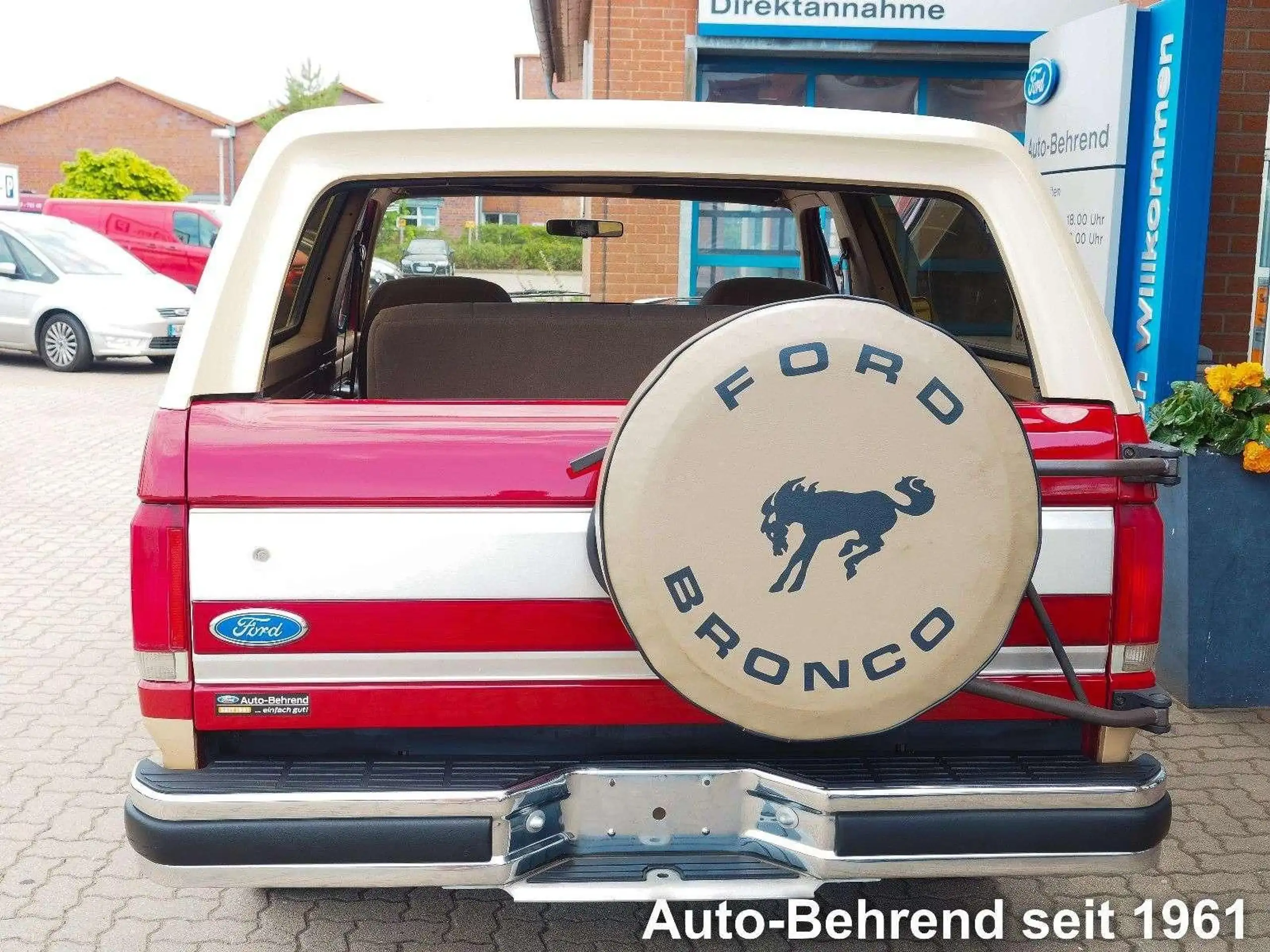 Ford - Bronco