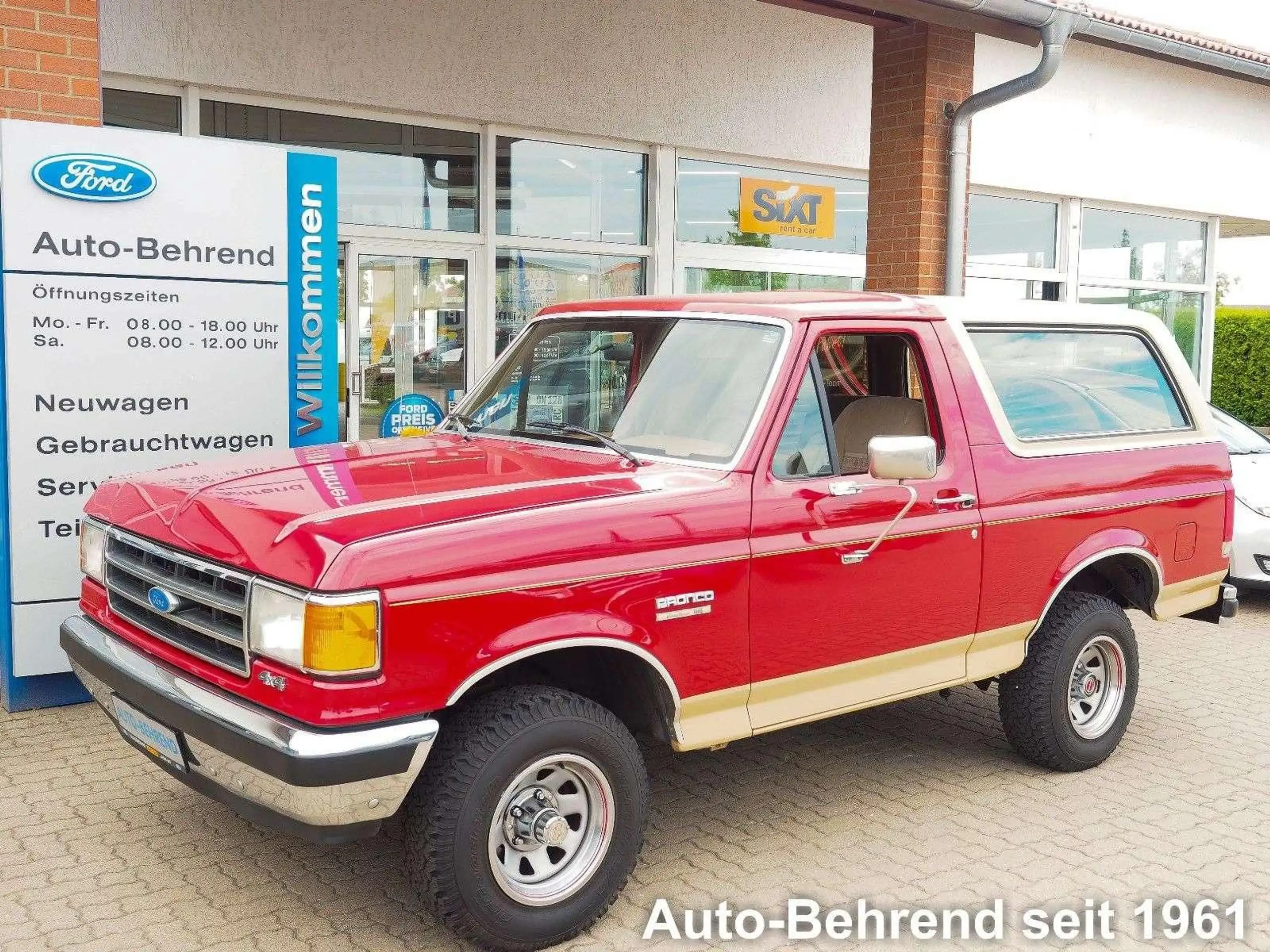 Ford - Bronco