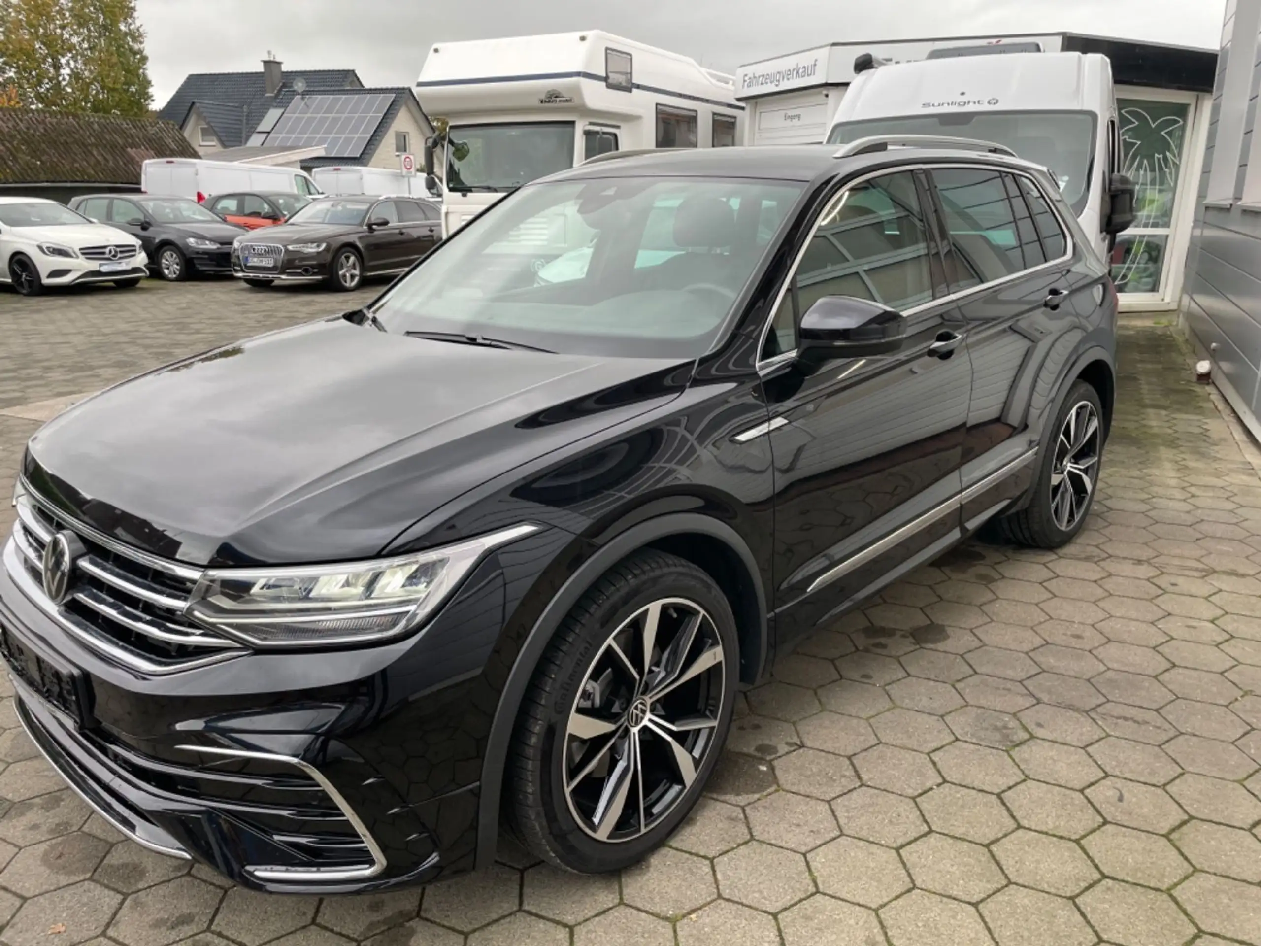 Volkswagen - Tiguan