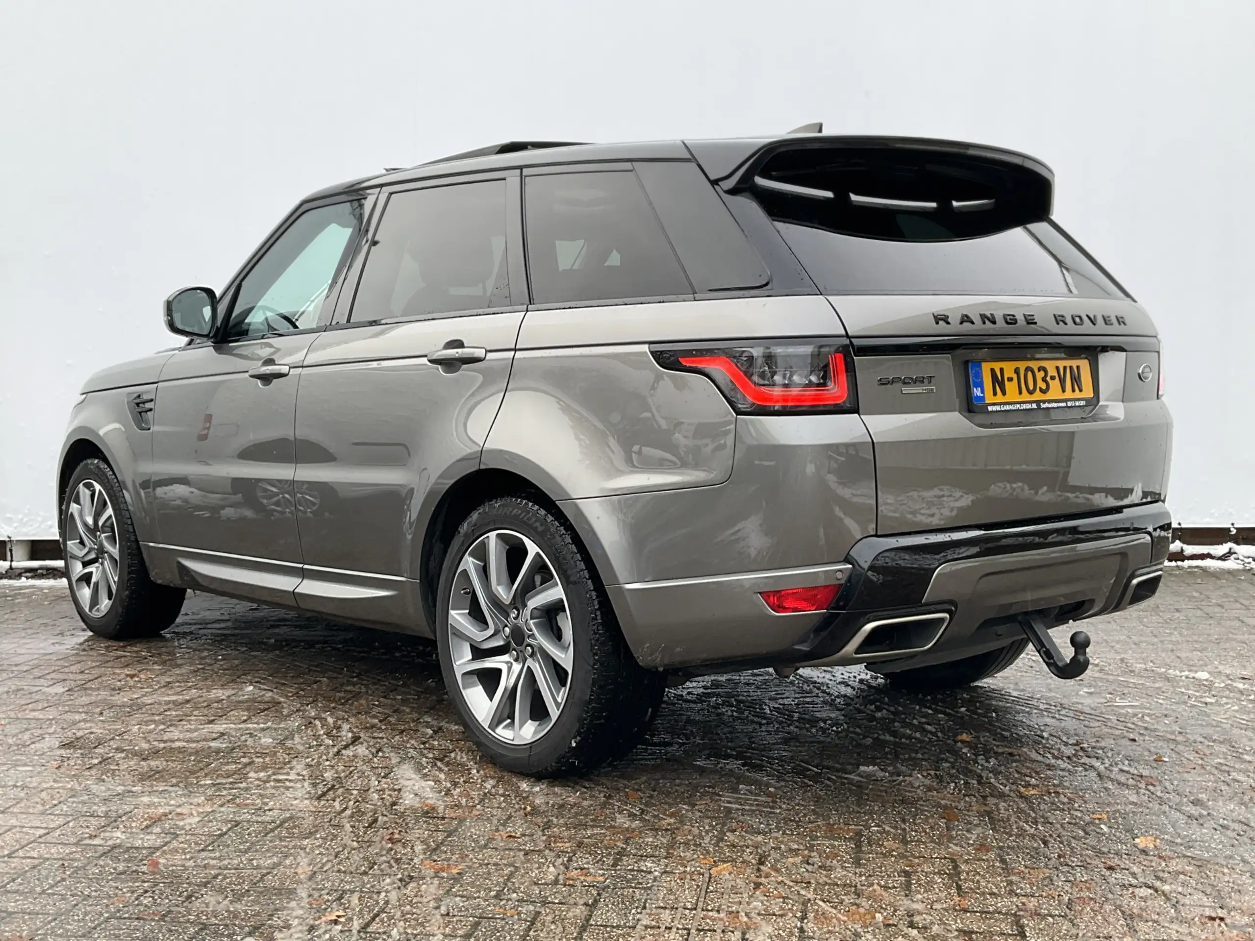 Land Rover - Range Rover Sport