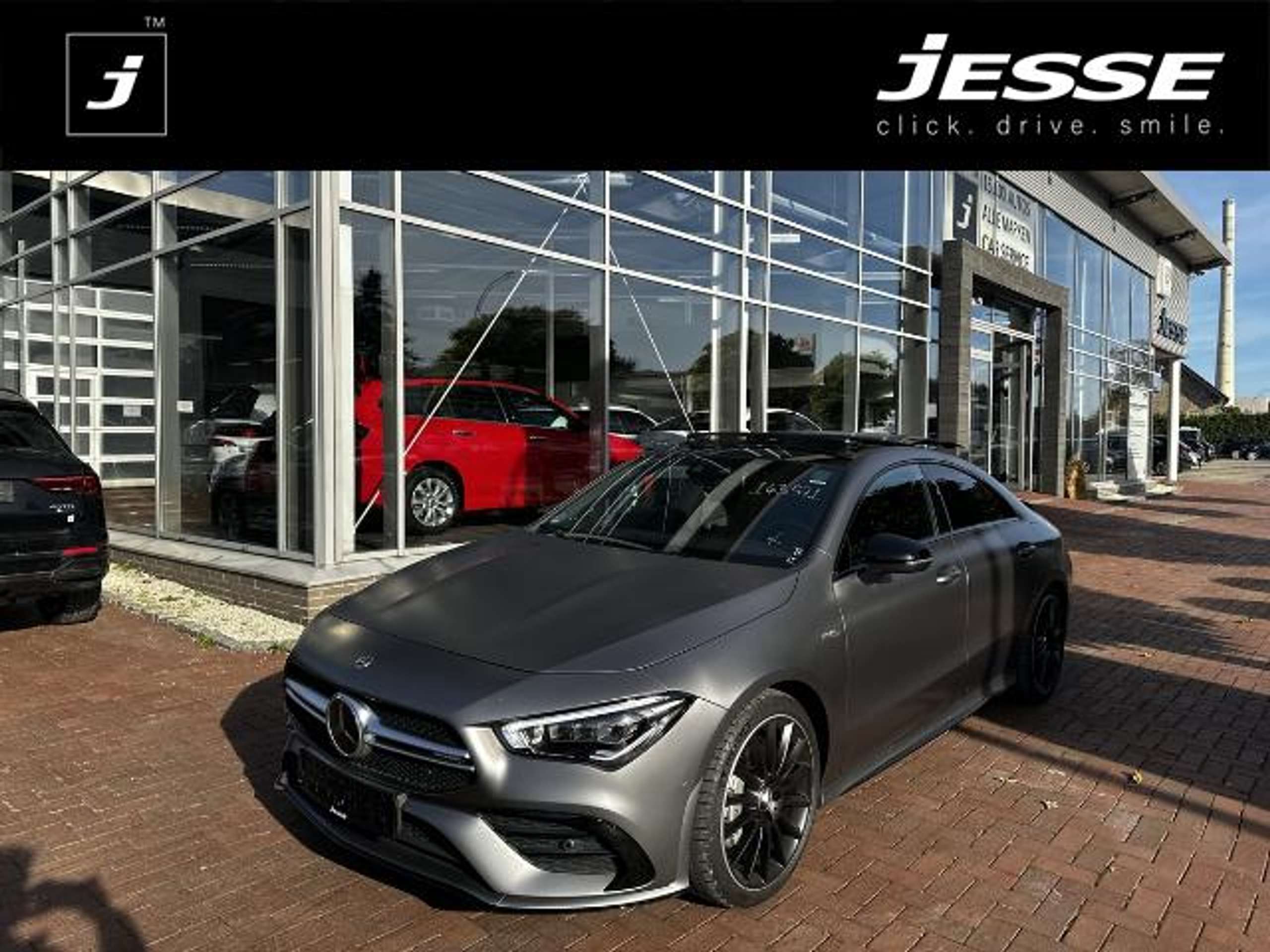 Mercedes-Benz - CLA 35 AMG