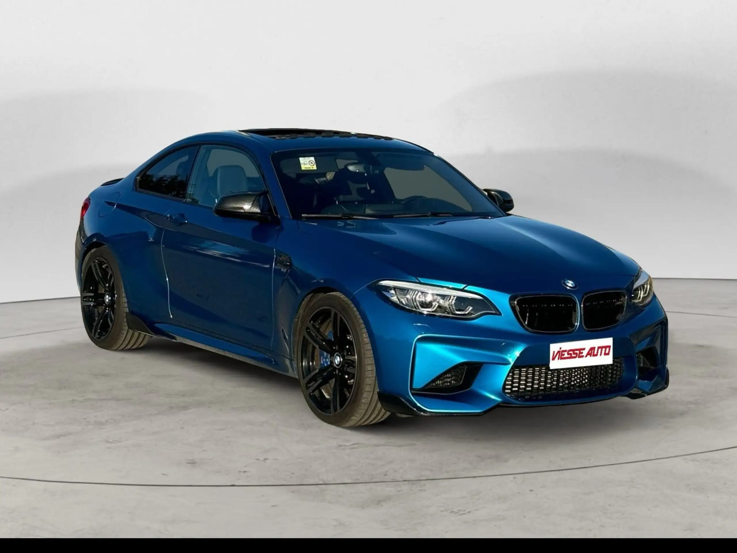 BMW - M2