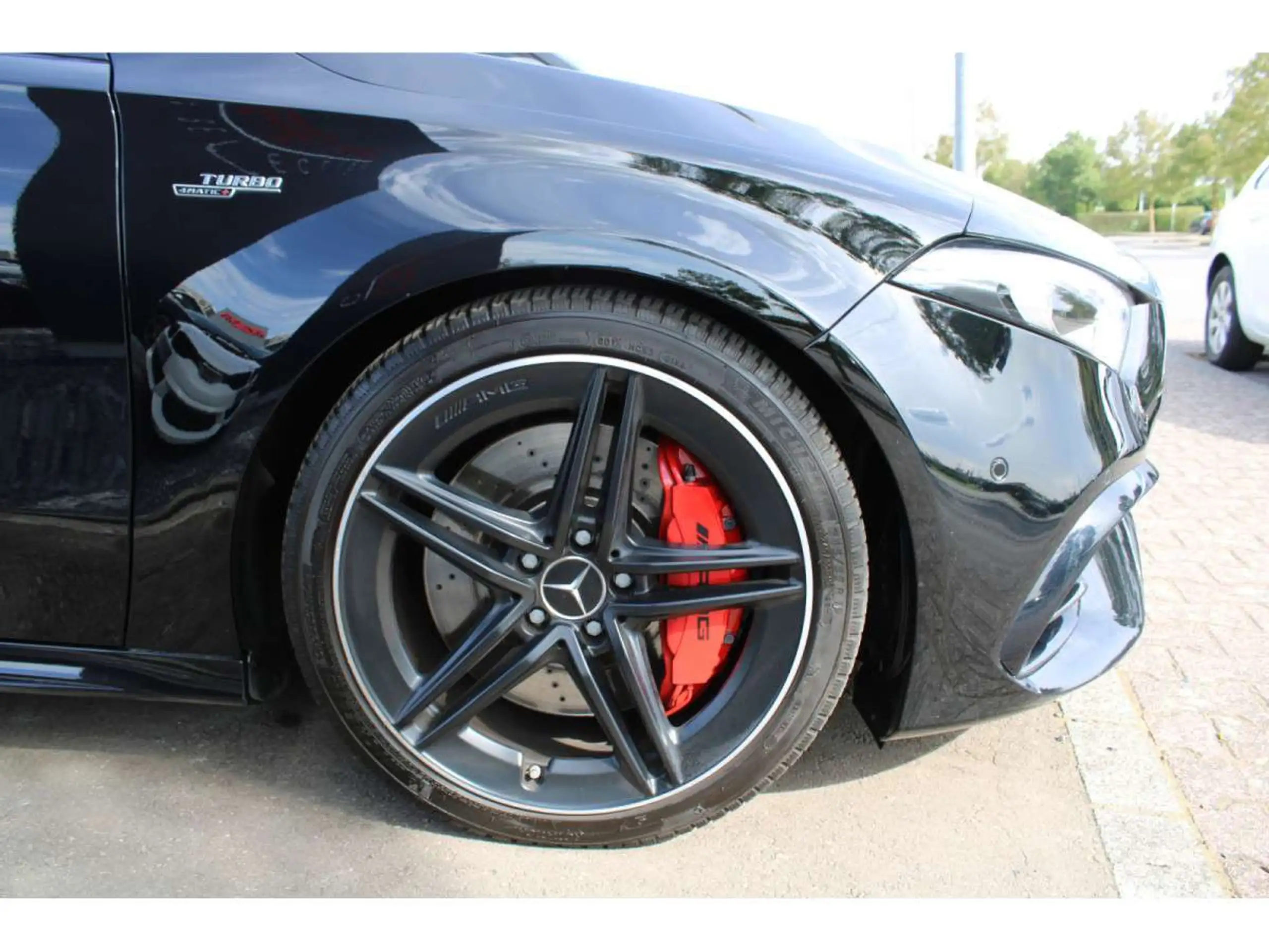 Mercedes-Benz - A 45 AMG