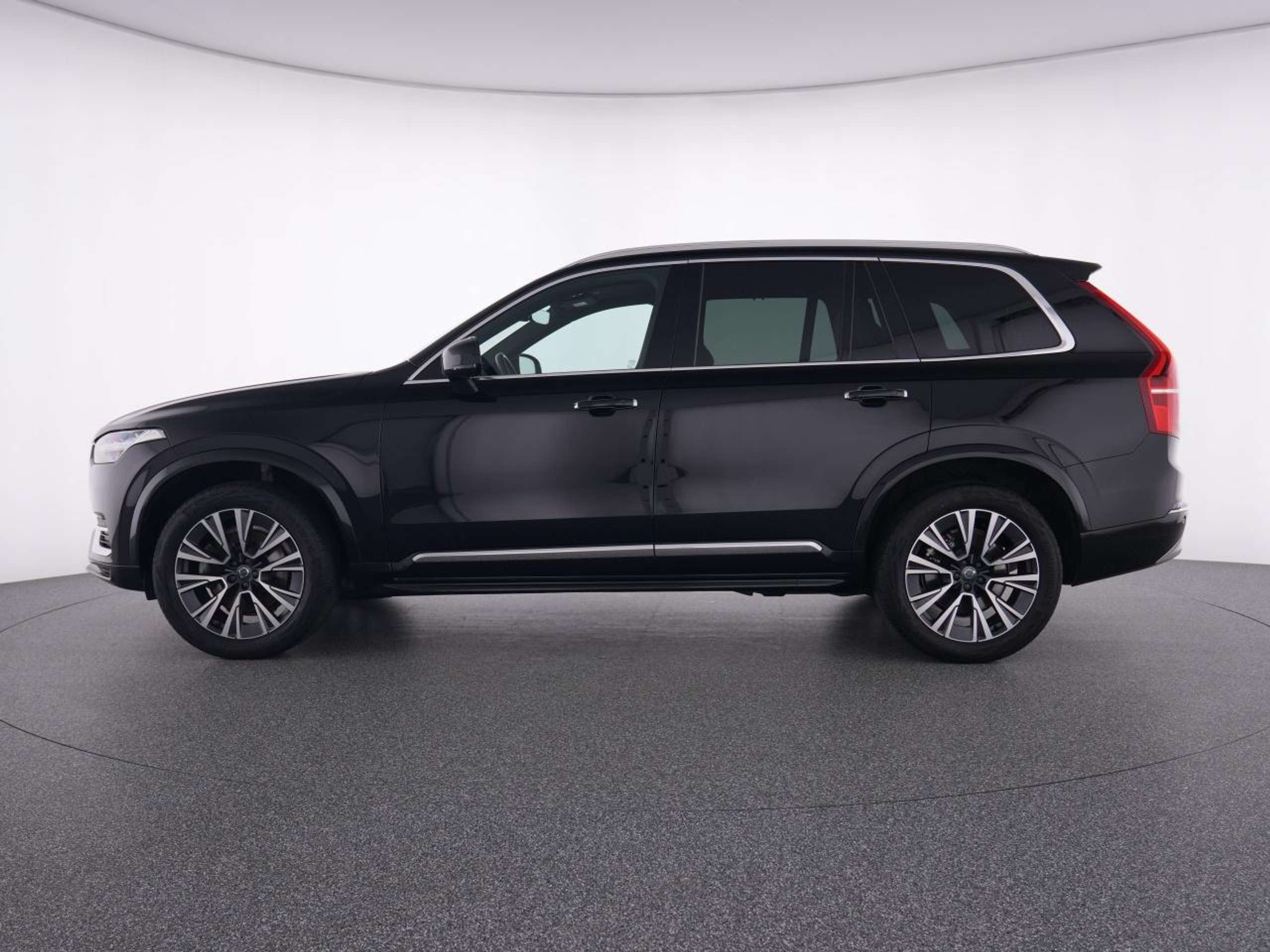 Volvo - XC90