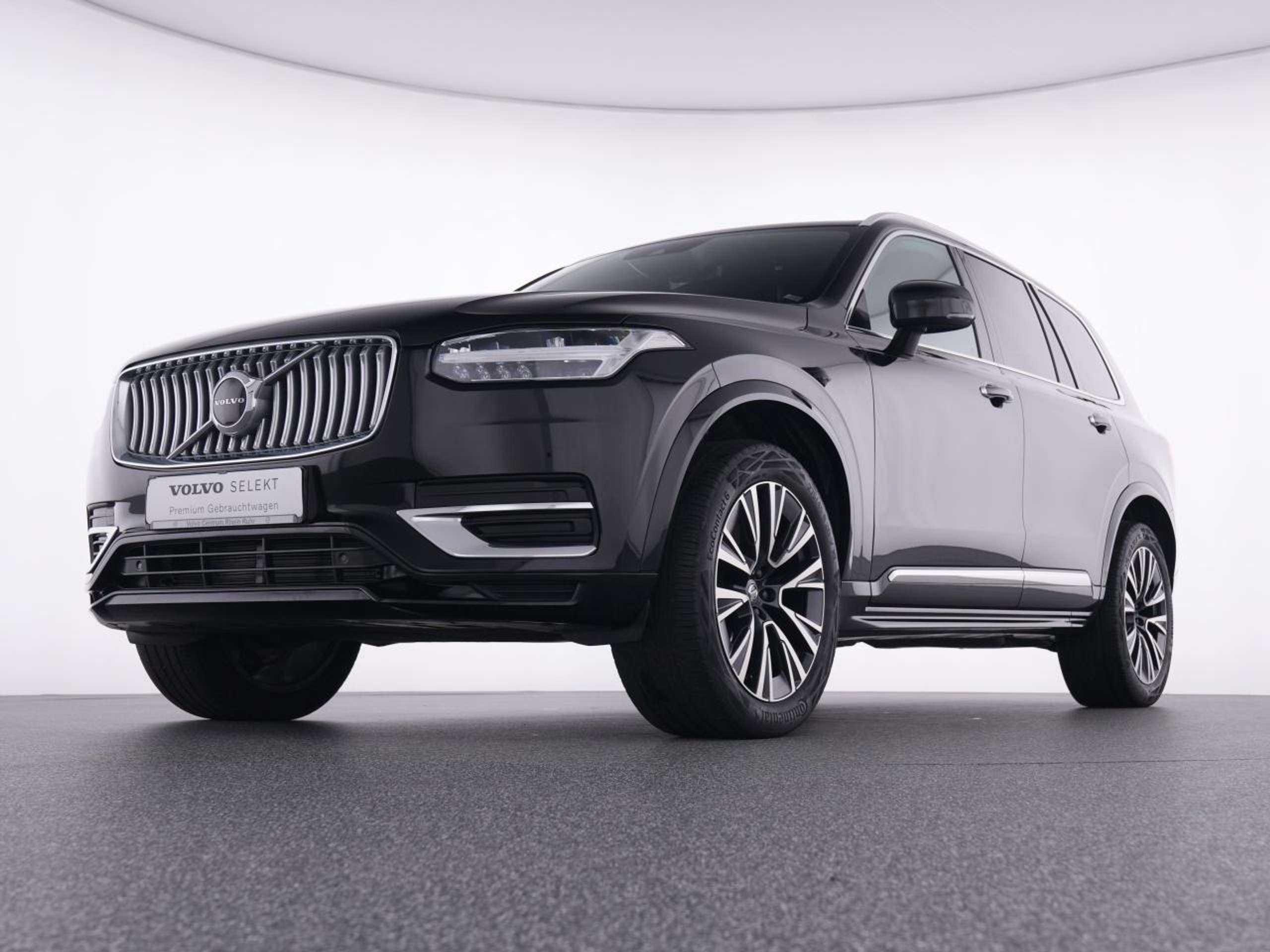 Volvo - XC90