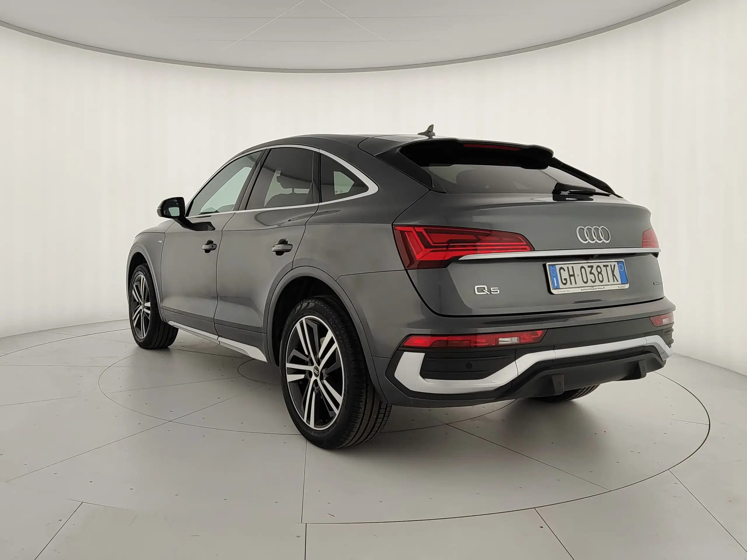 Audi - Q5