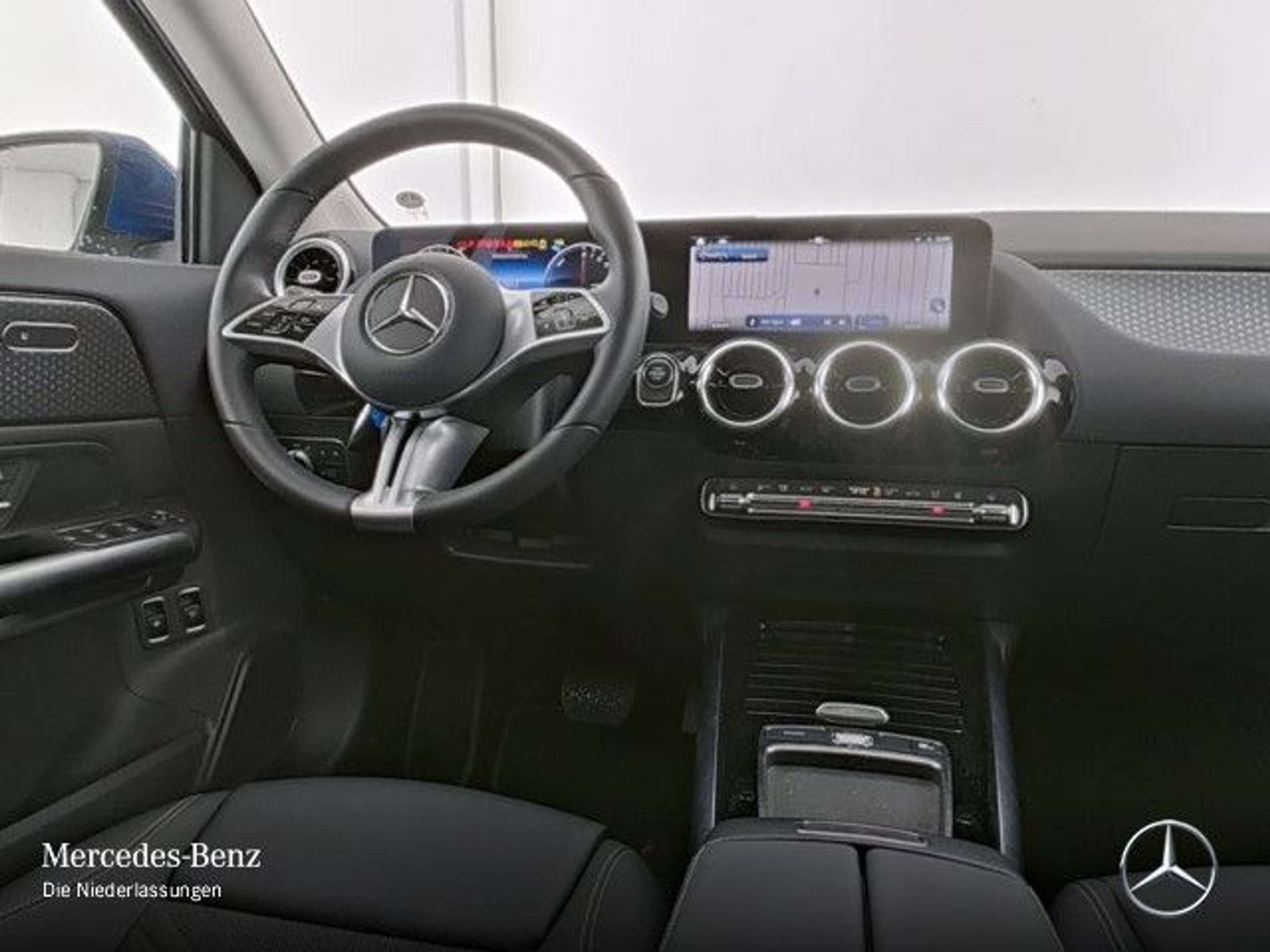 Mercedes-Benz - GLA 250