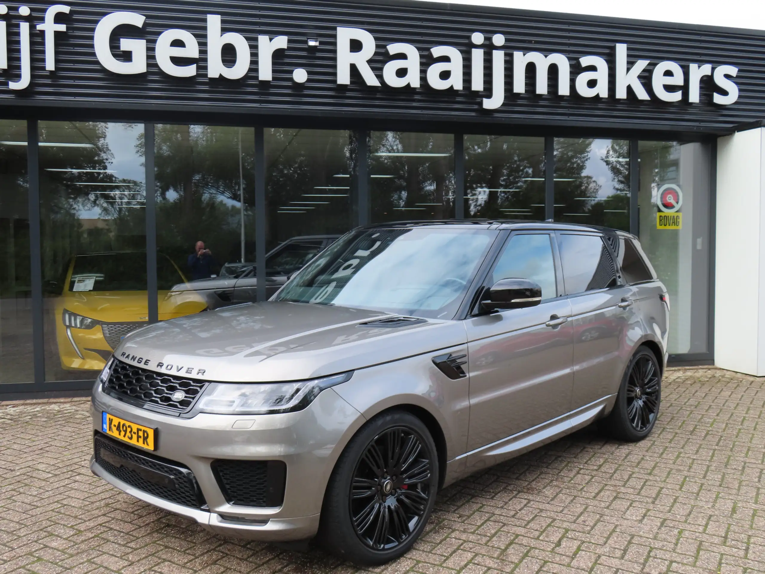 Land Rover - Range Rover Sport