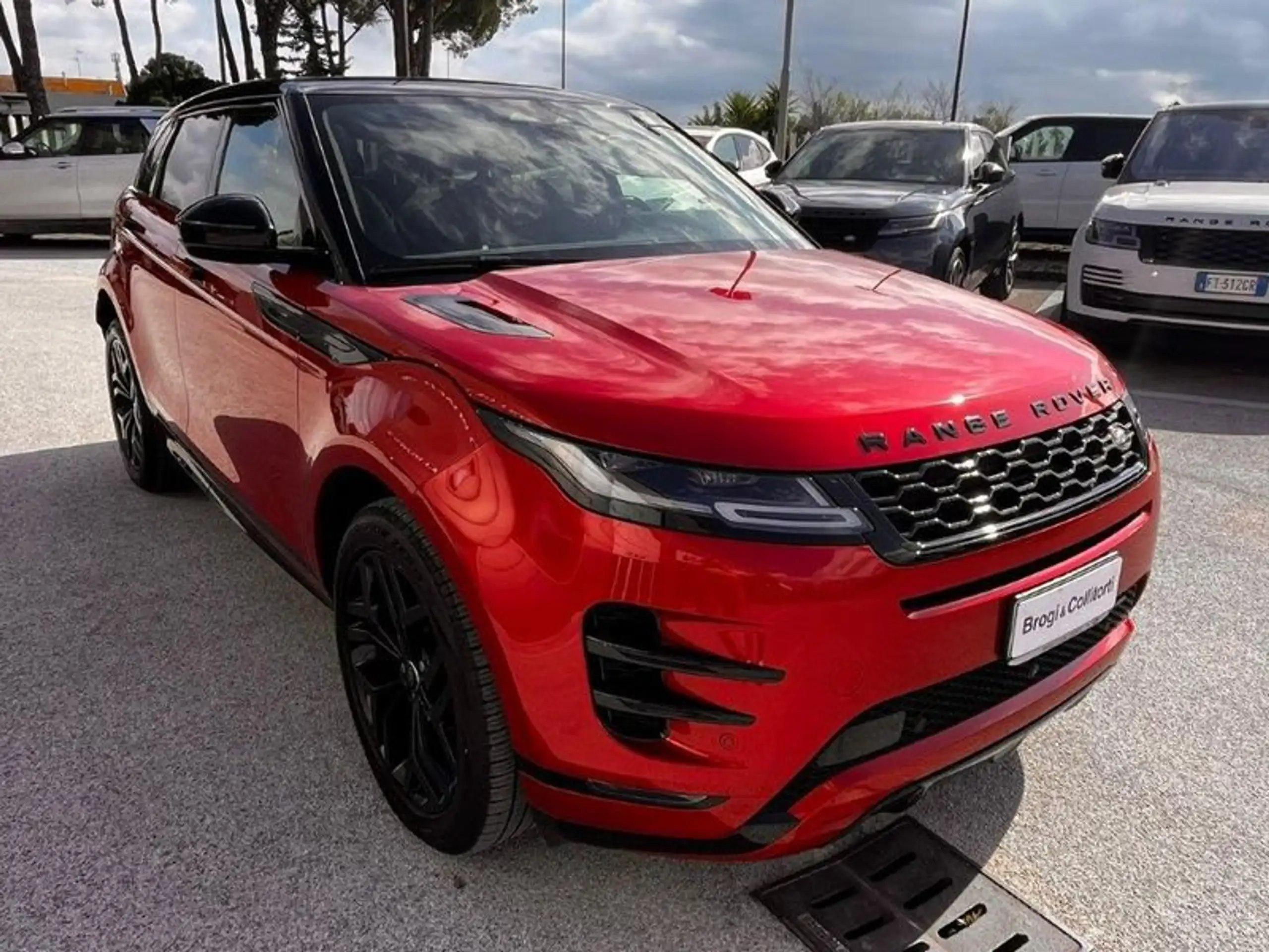 Land Rover - Range Rover Evoque