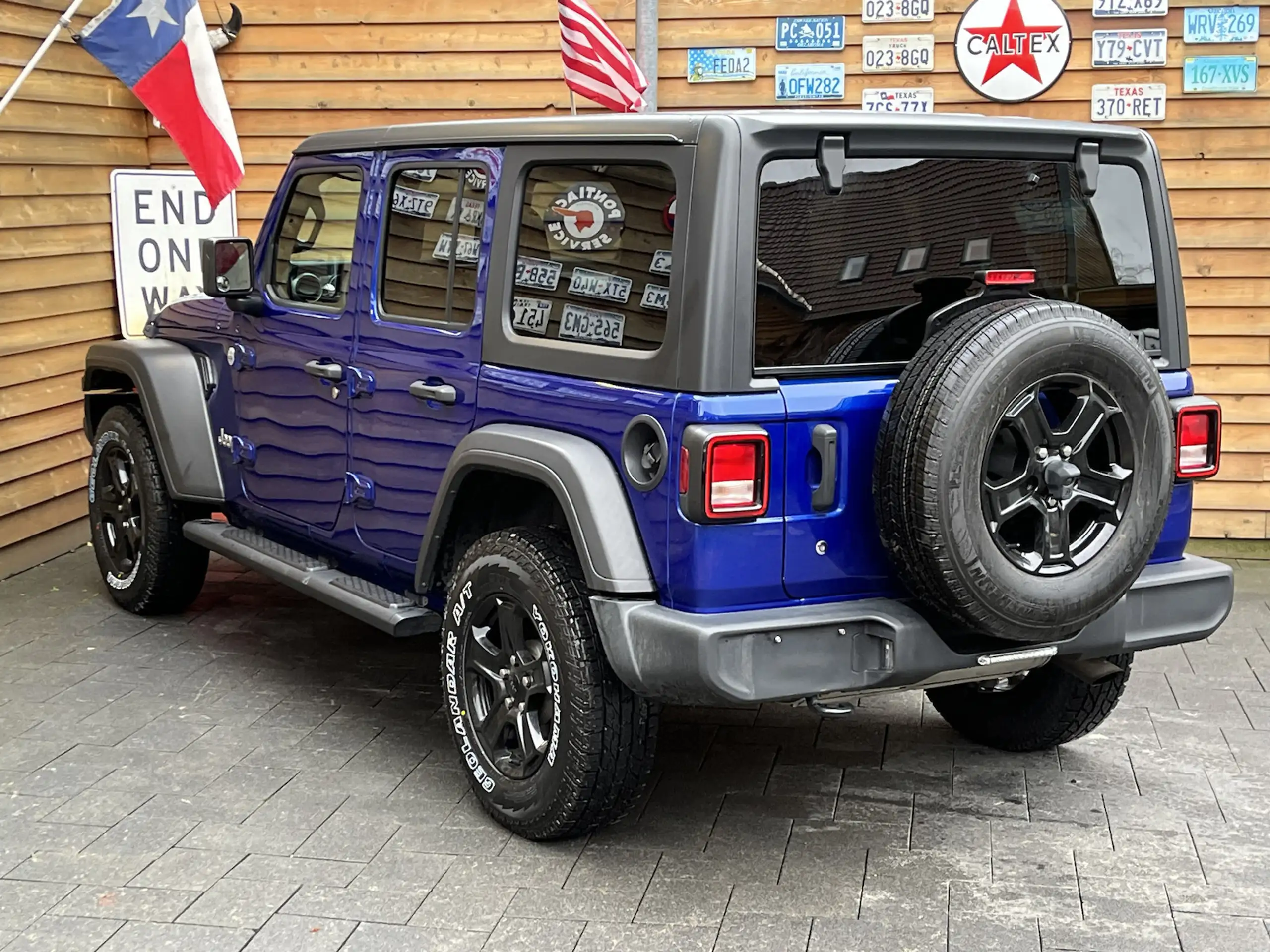 Jeep - Wrangler