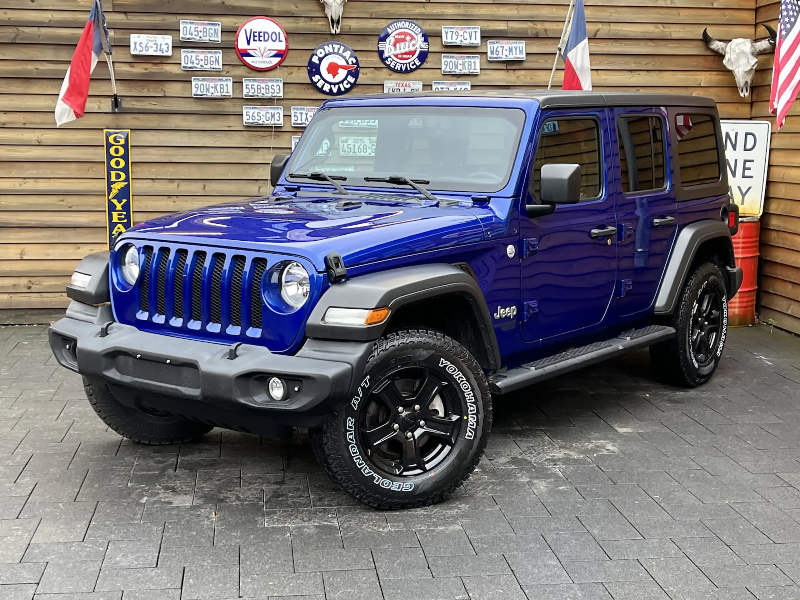 Jeep - Wrangler