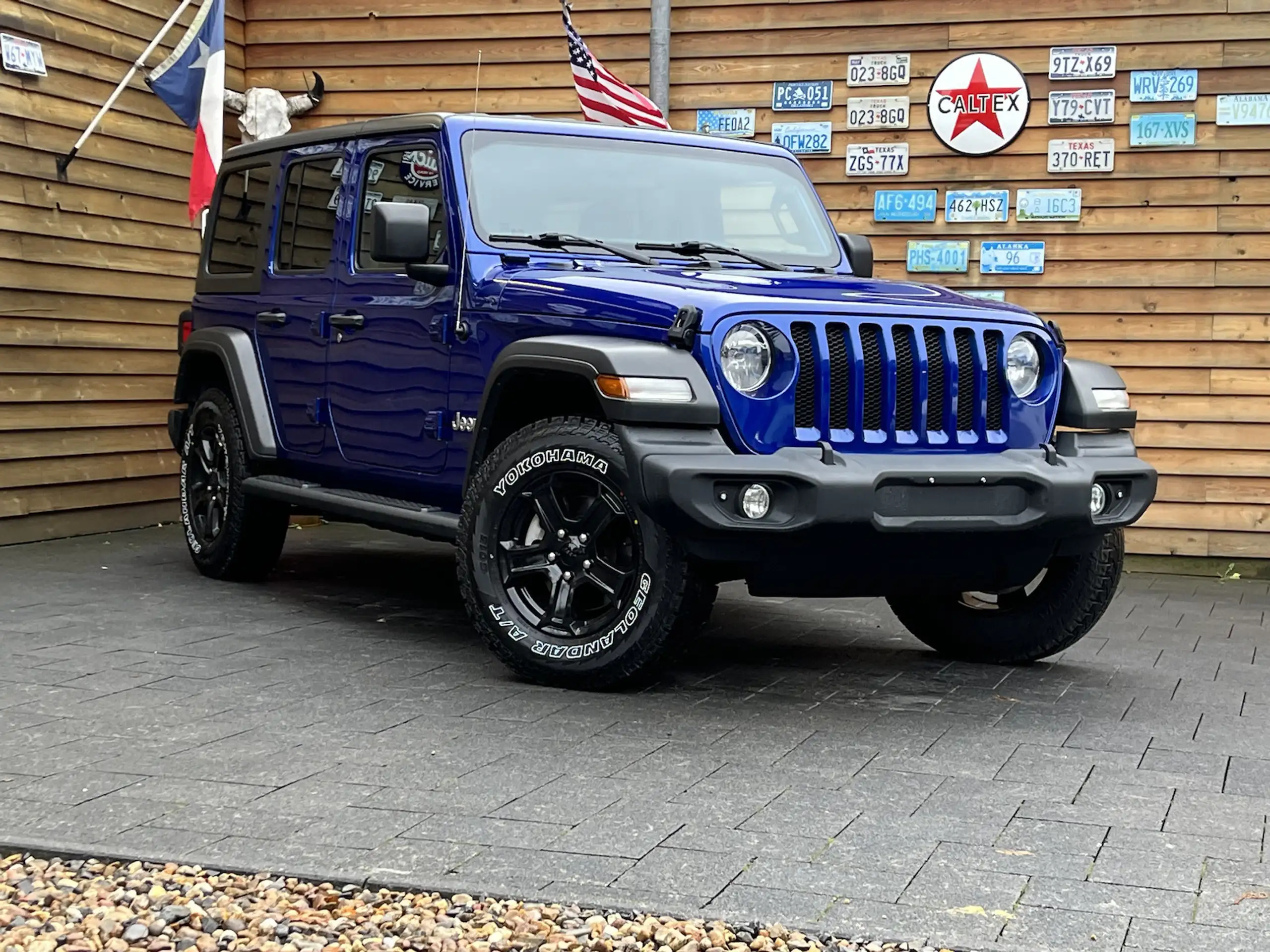 Jeep - Wrangler