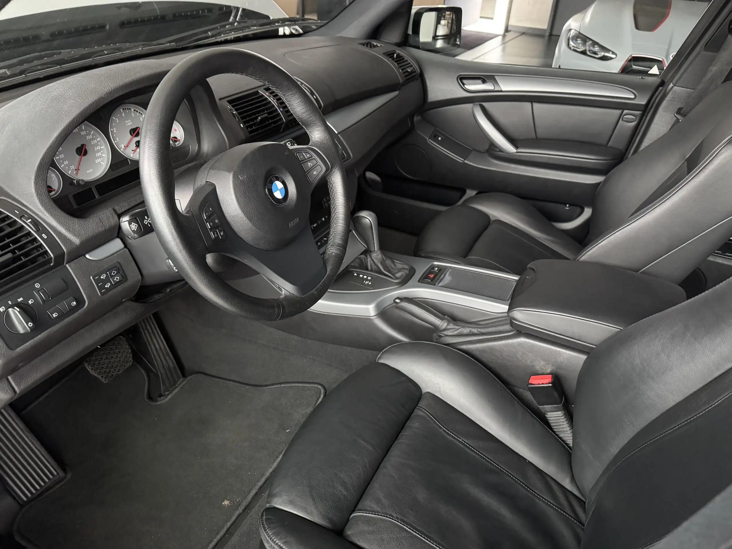 BMW - X5