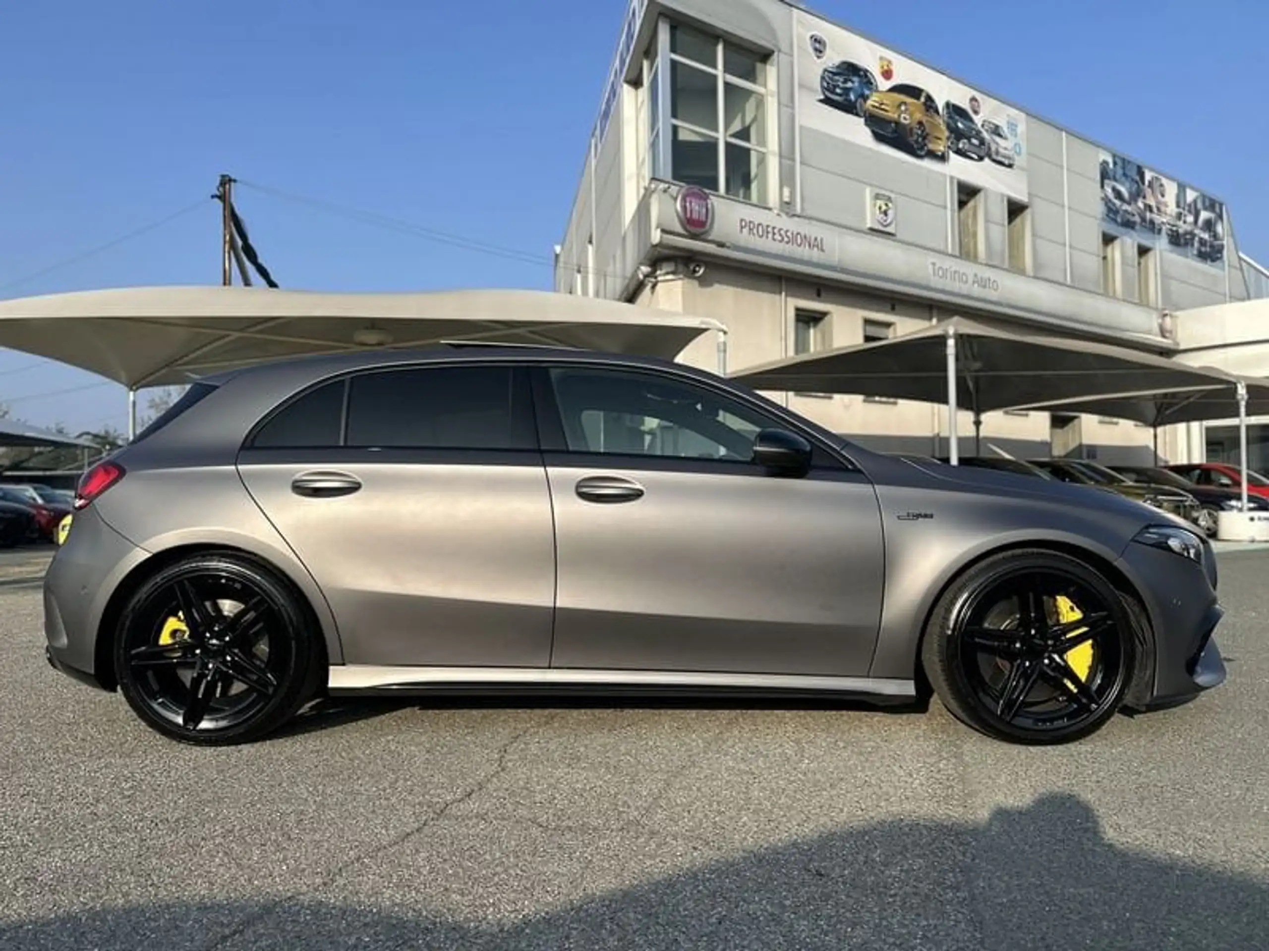 Mercedes-Benz - A 45 AMG