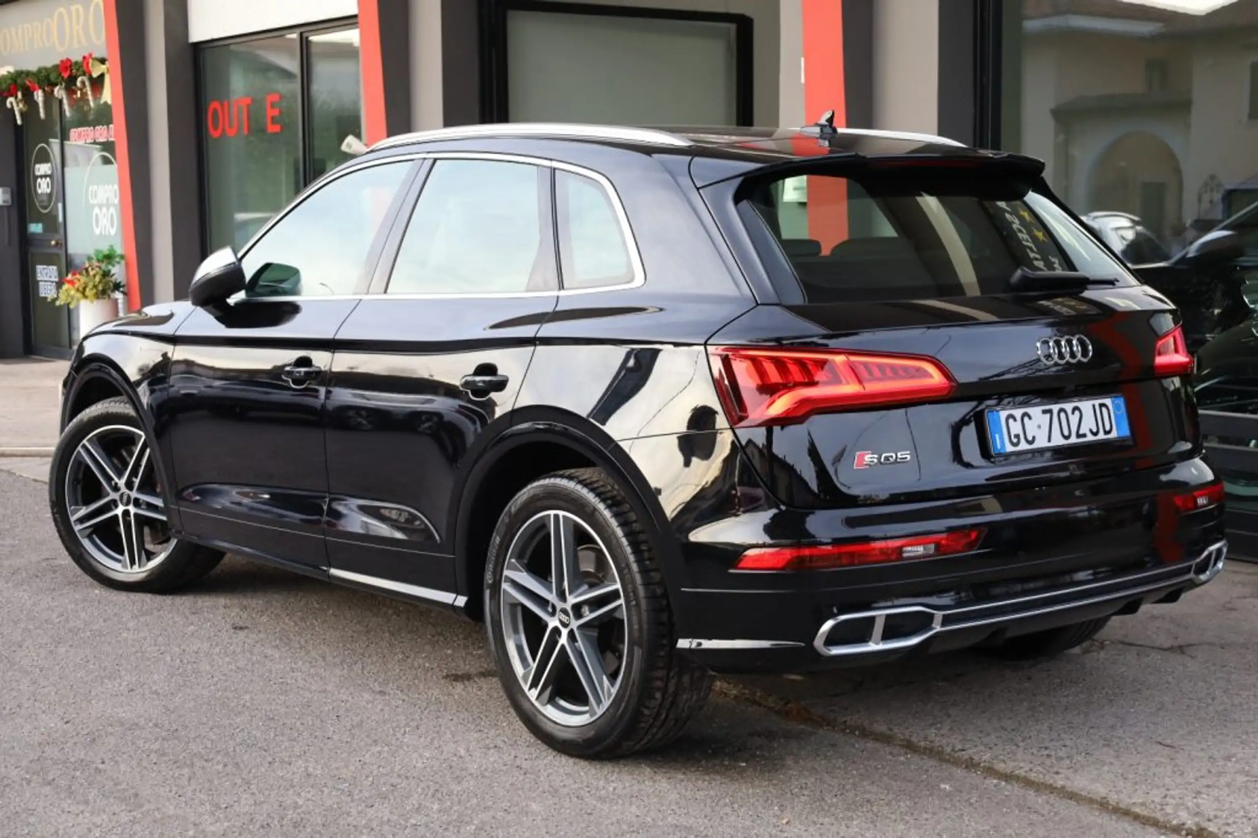 Audi - SQ5