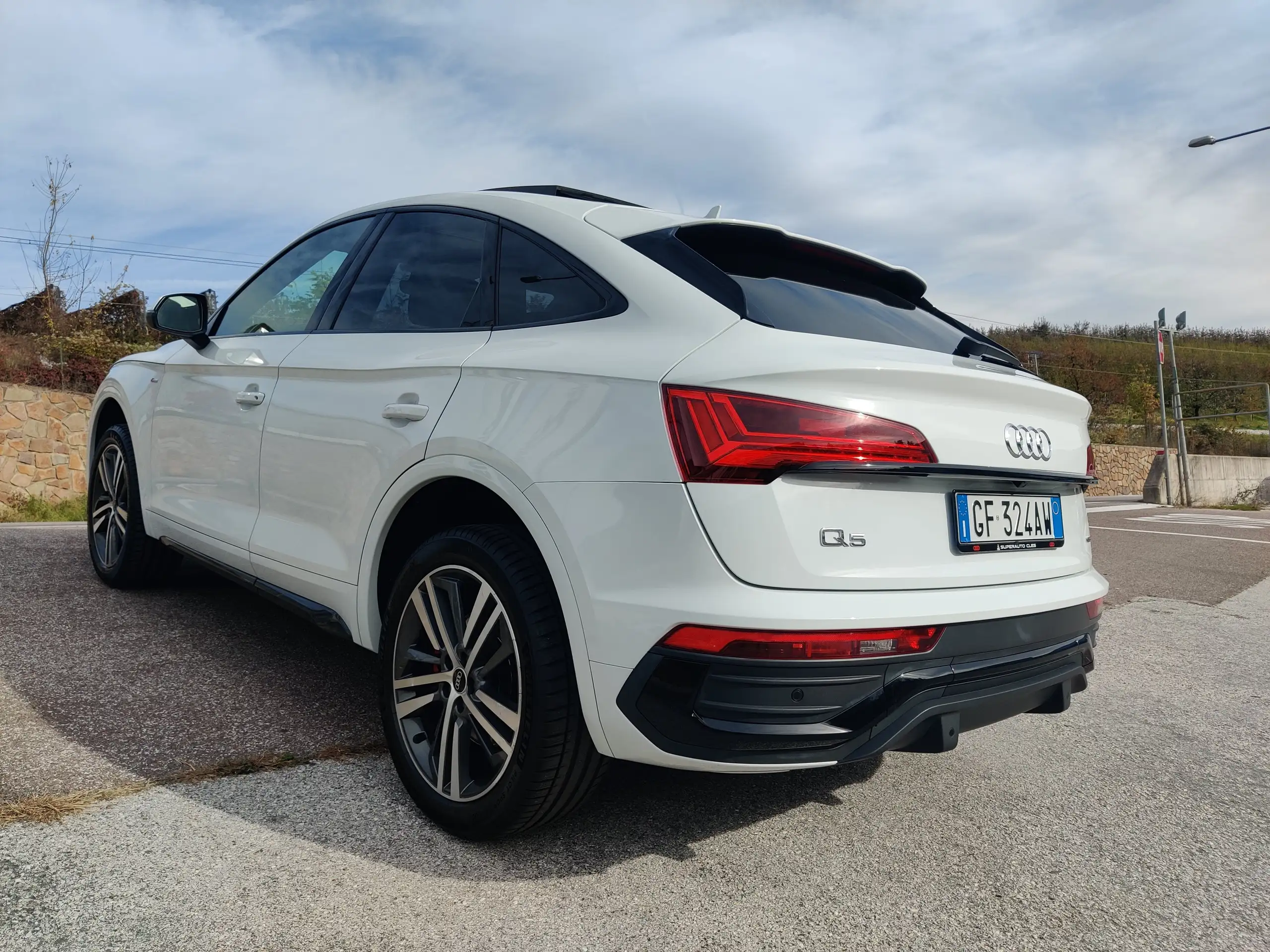 Audi - Q5